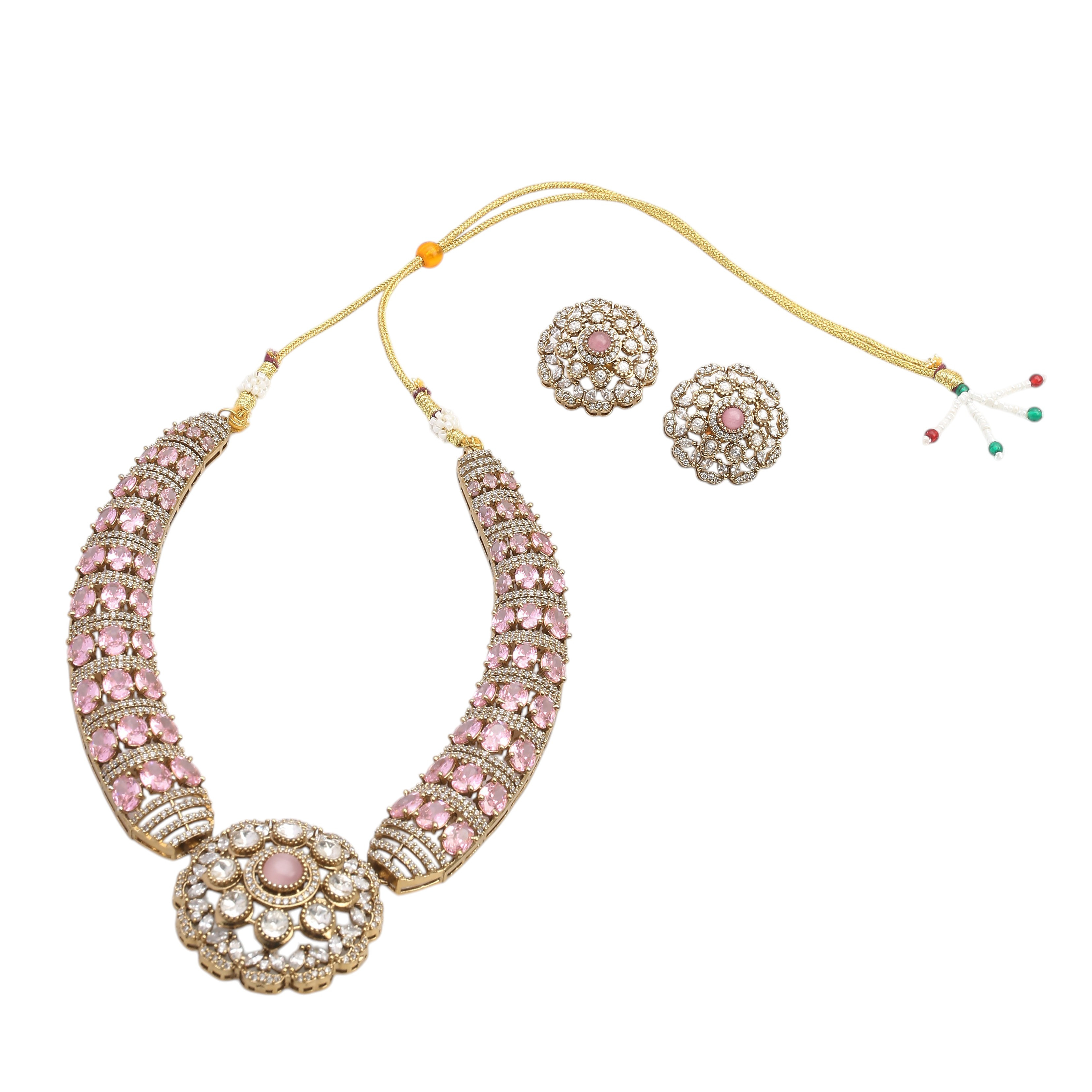 Beads necklace and earrings set.