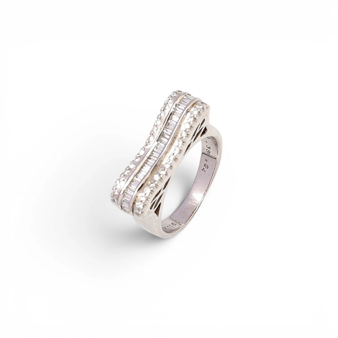 Diamonds ring.