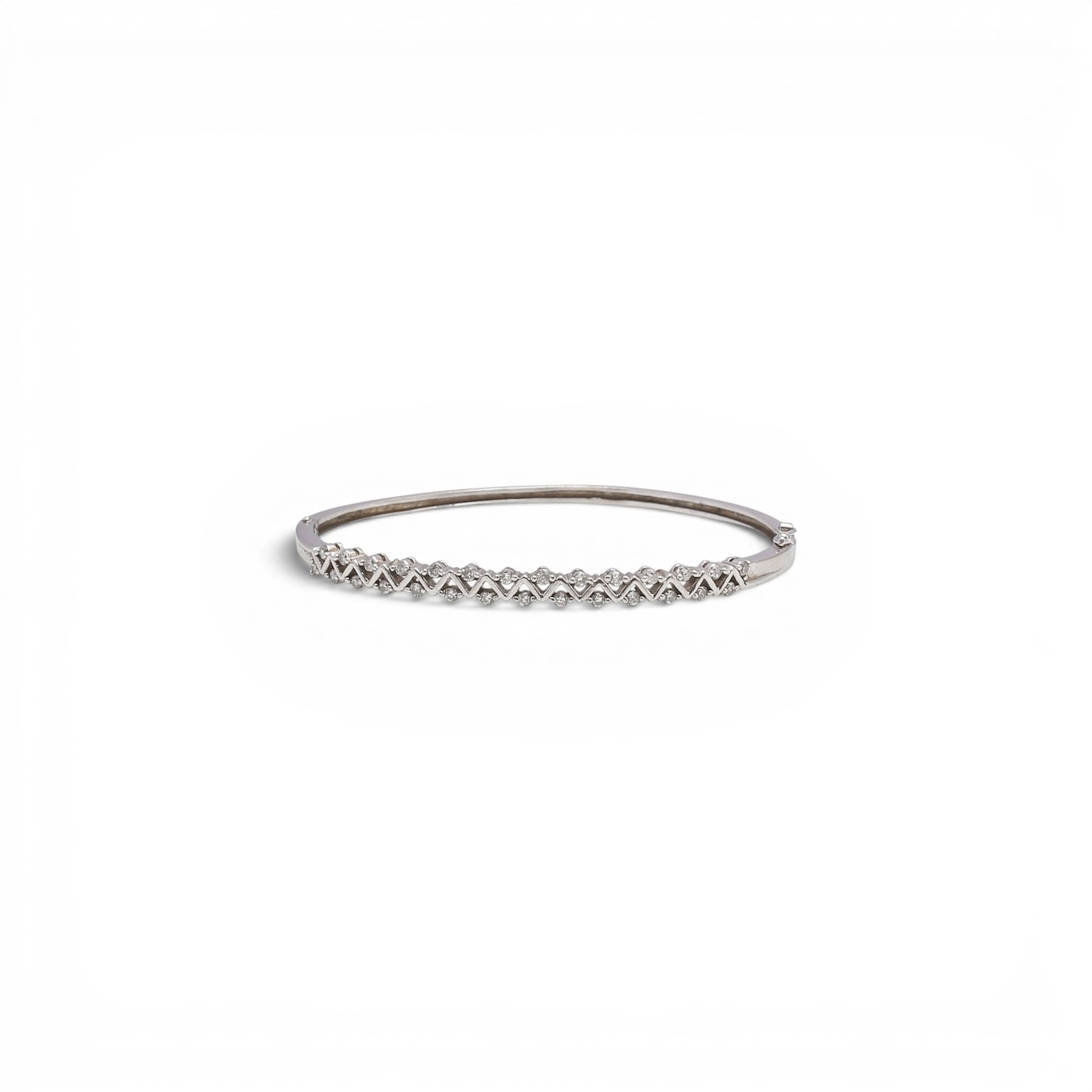 Zircons bangle bracelet.