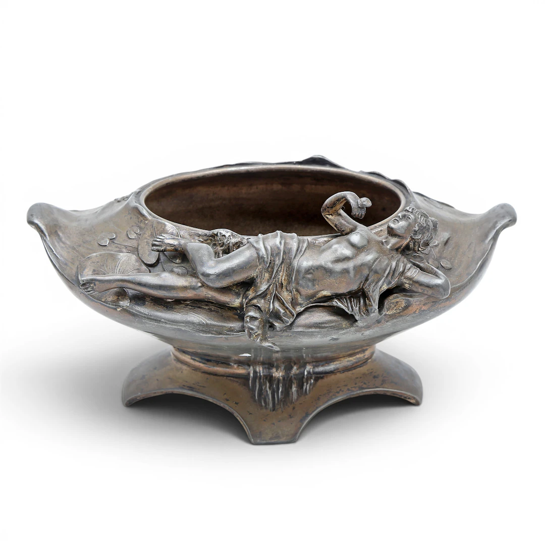 Art Nouveau pewter centerpiece with a nymph, early 20th Century.