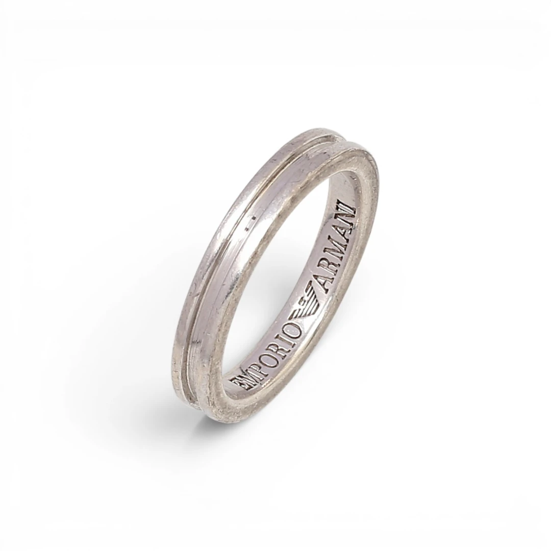 EMPORIO ARMANI. Silver wedding ring.