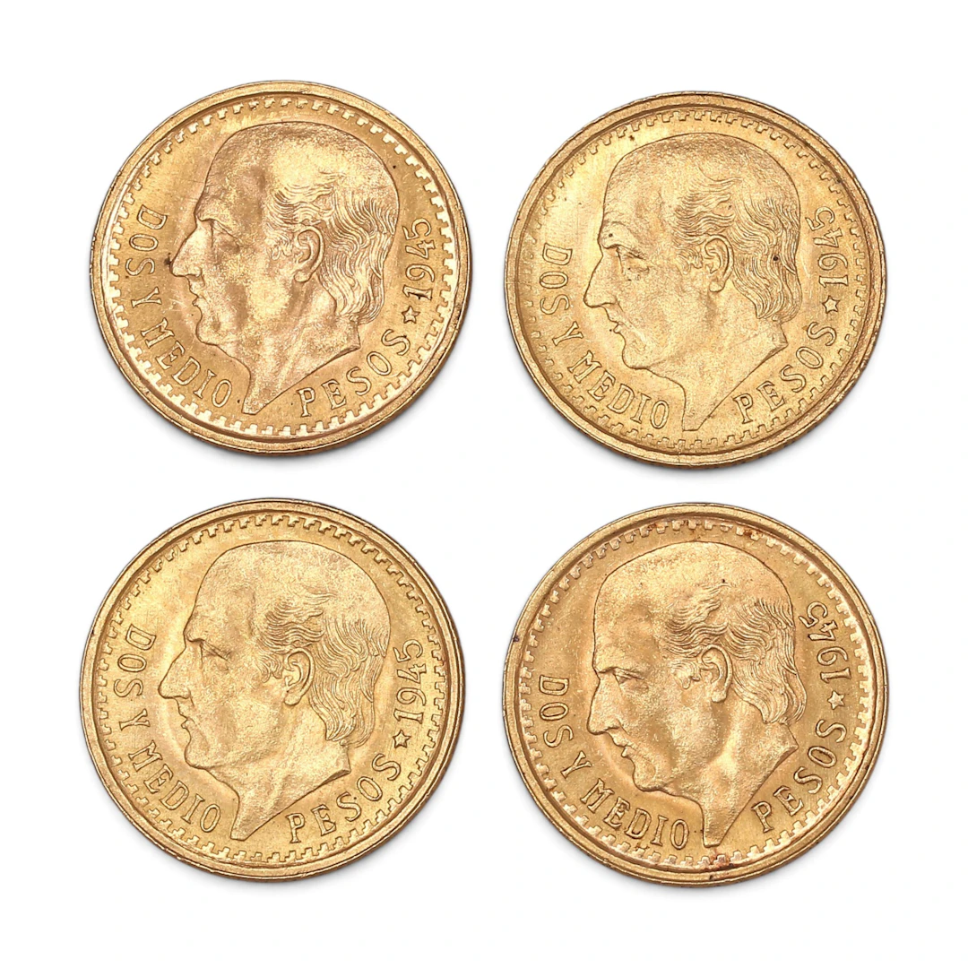 Cuatro monedas mexicanas en oro.