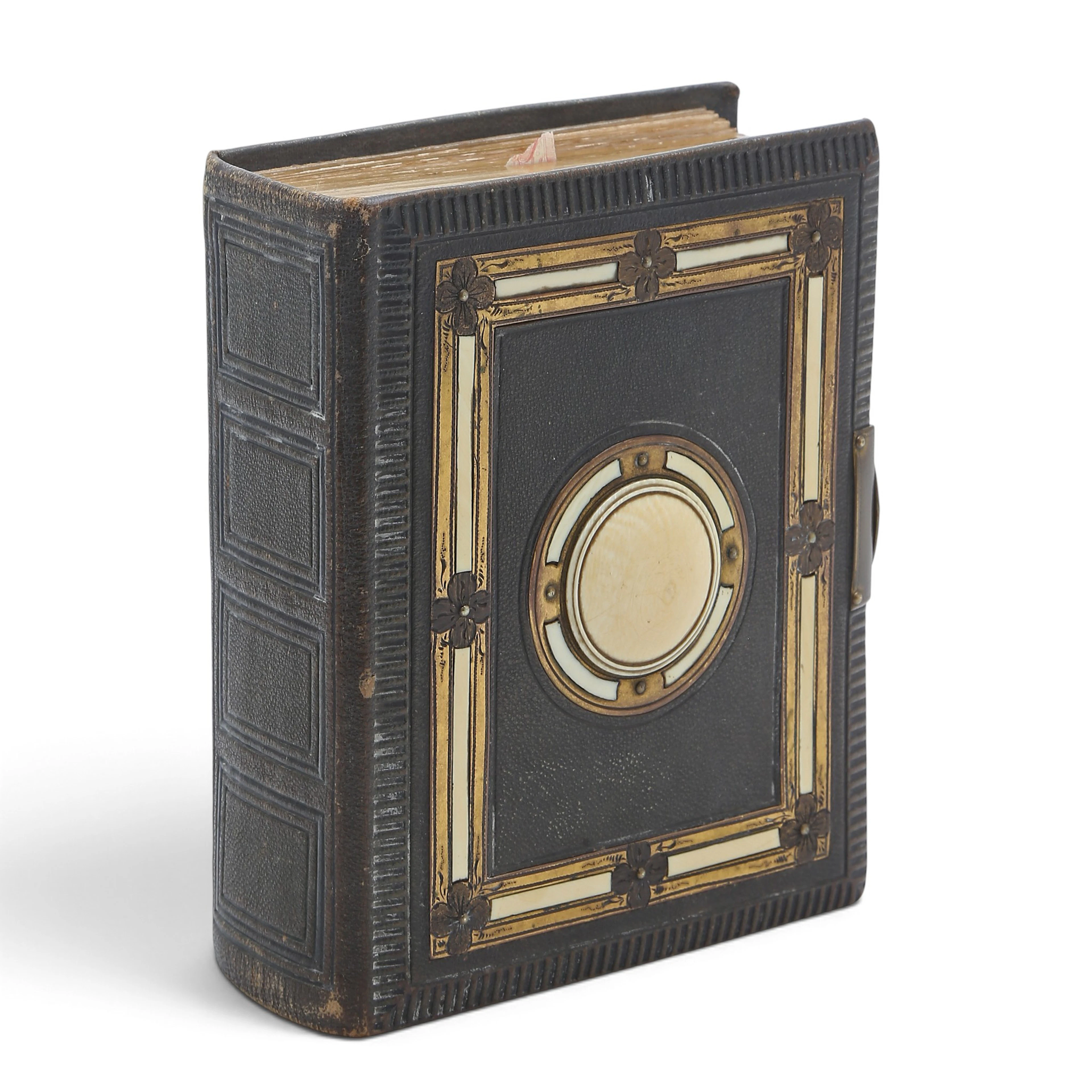 Carte de visite portrait album, late 19th - early 20th century.