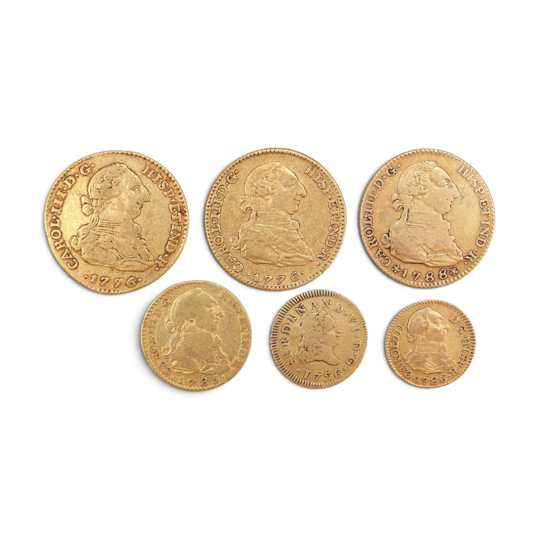 Seis monedas españolas en oro, del siglo XVIII.