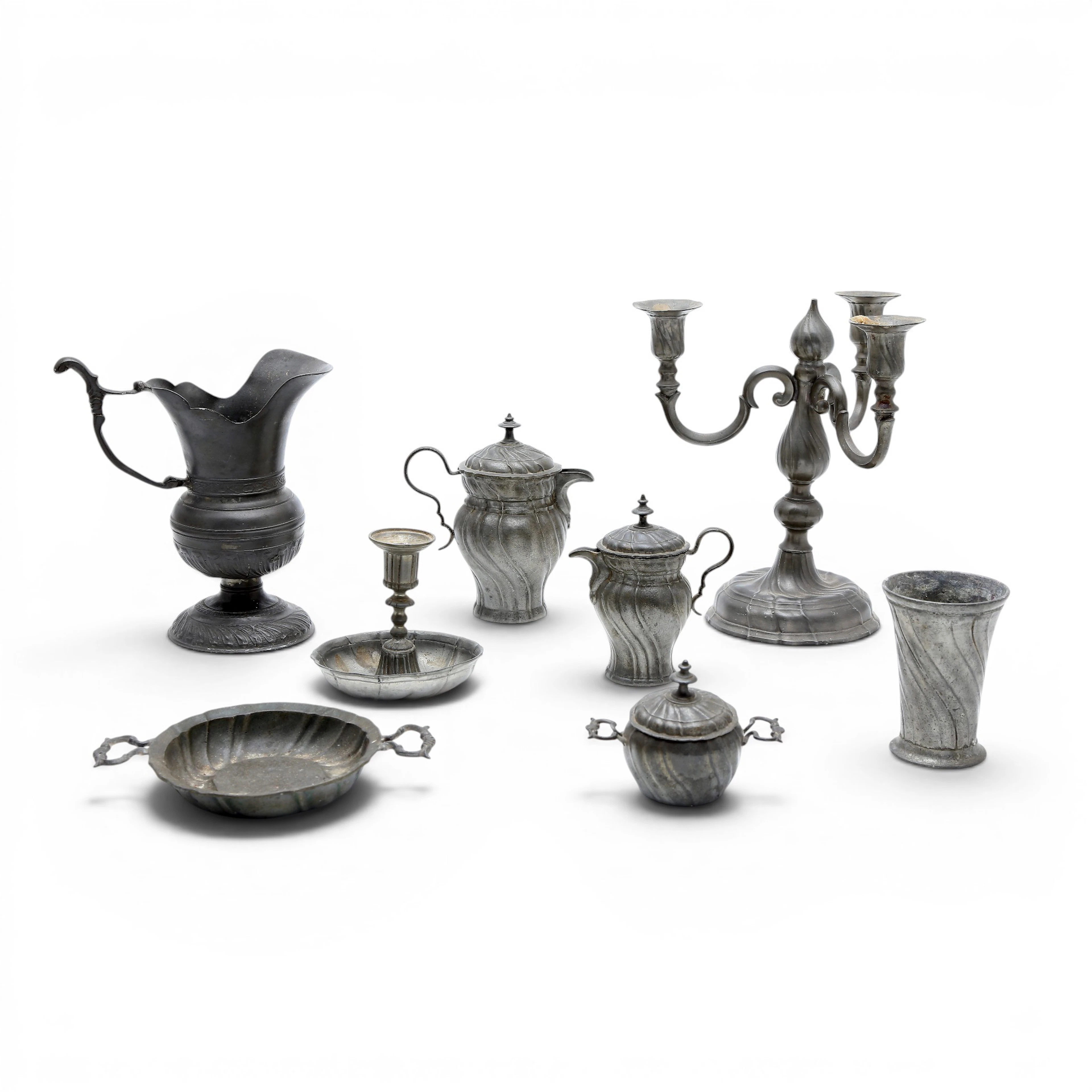 Various German pewter objects, 18th Century.