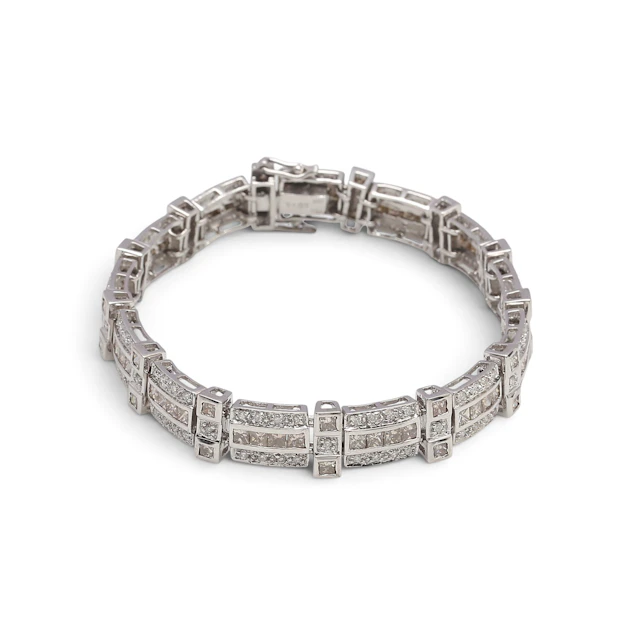 Diamonds bracelet.