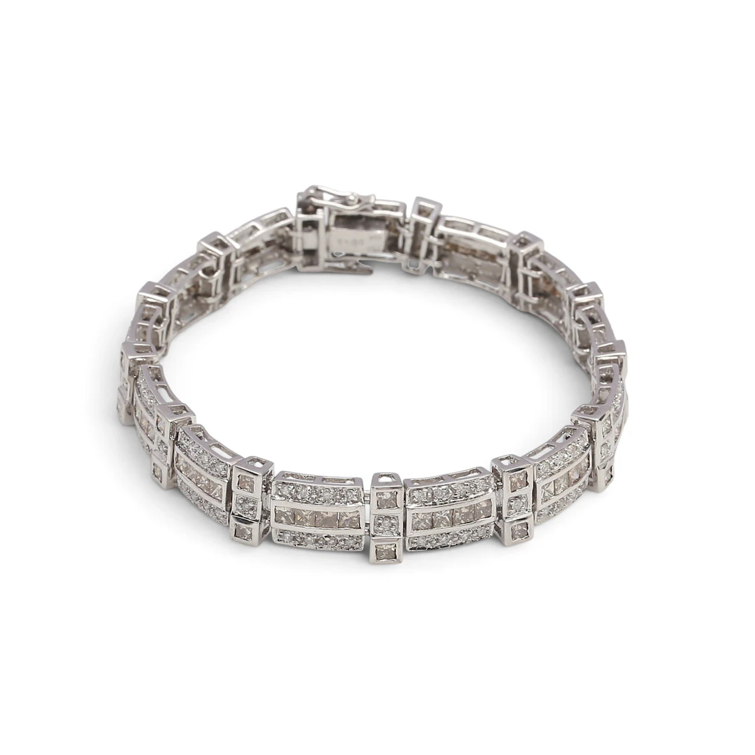 Diamonds bracelet.