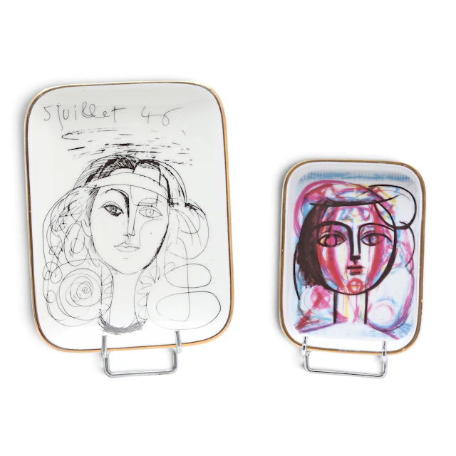 PABLO PICASSO. SEGÚN. Two porcelain trays.