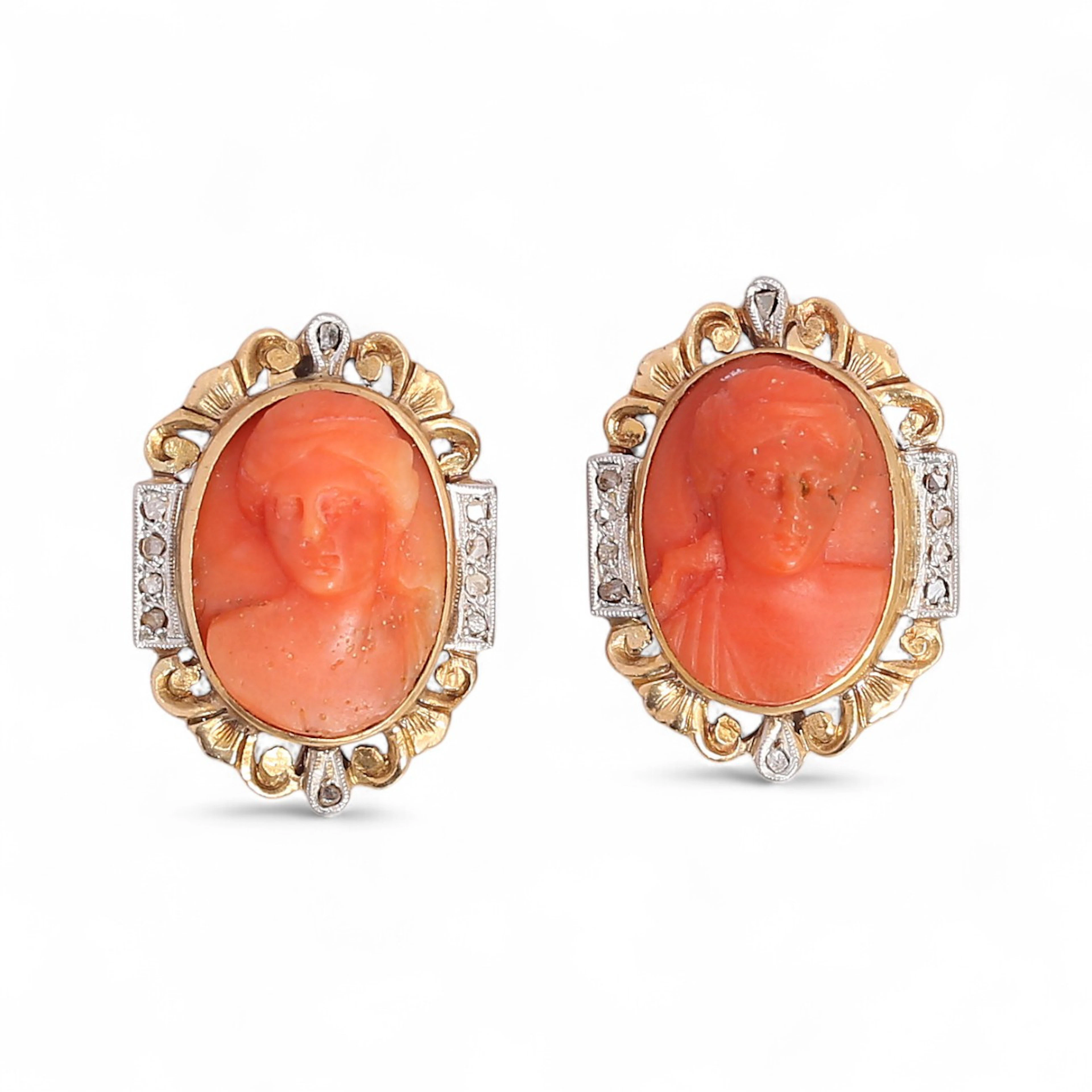 “Noucentista” earrings with coral cameos, circa 1930.