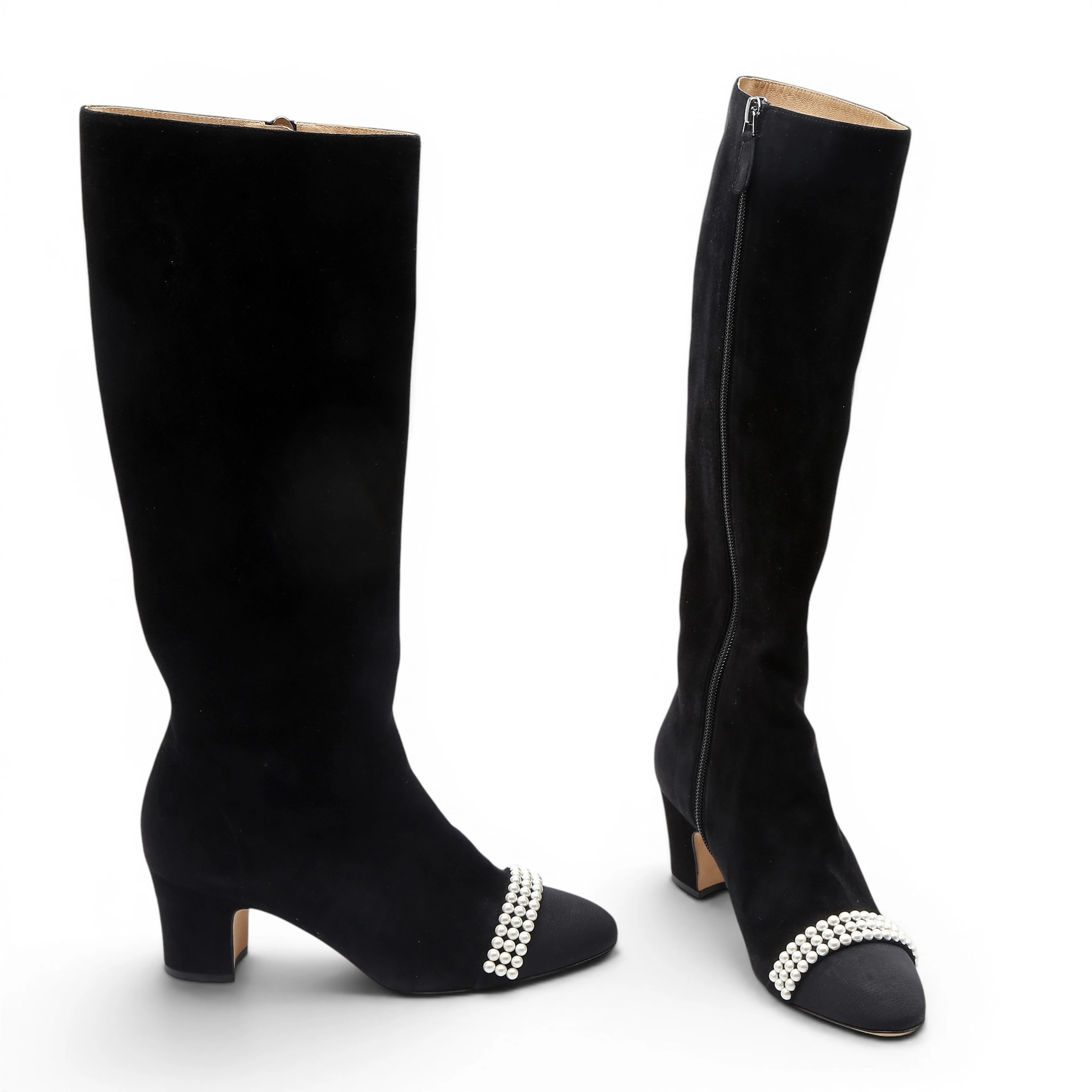 CHANEL. High-leg suede boots with applied pearls.
