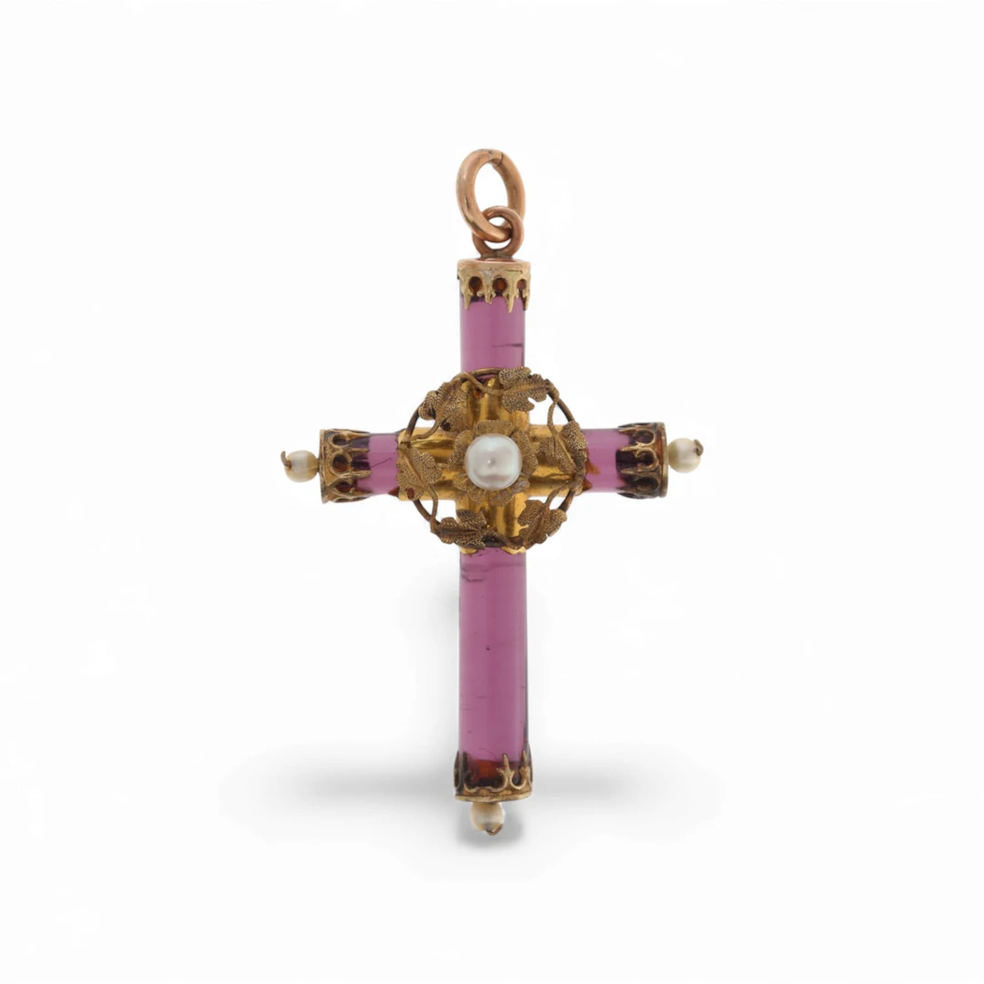 Gold pendant cross, late 19th - early 20th Century.