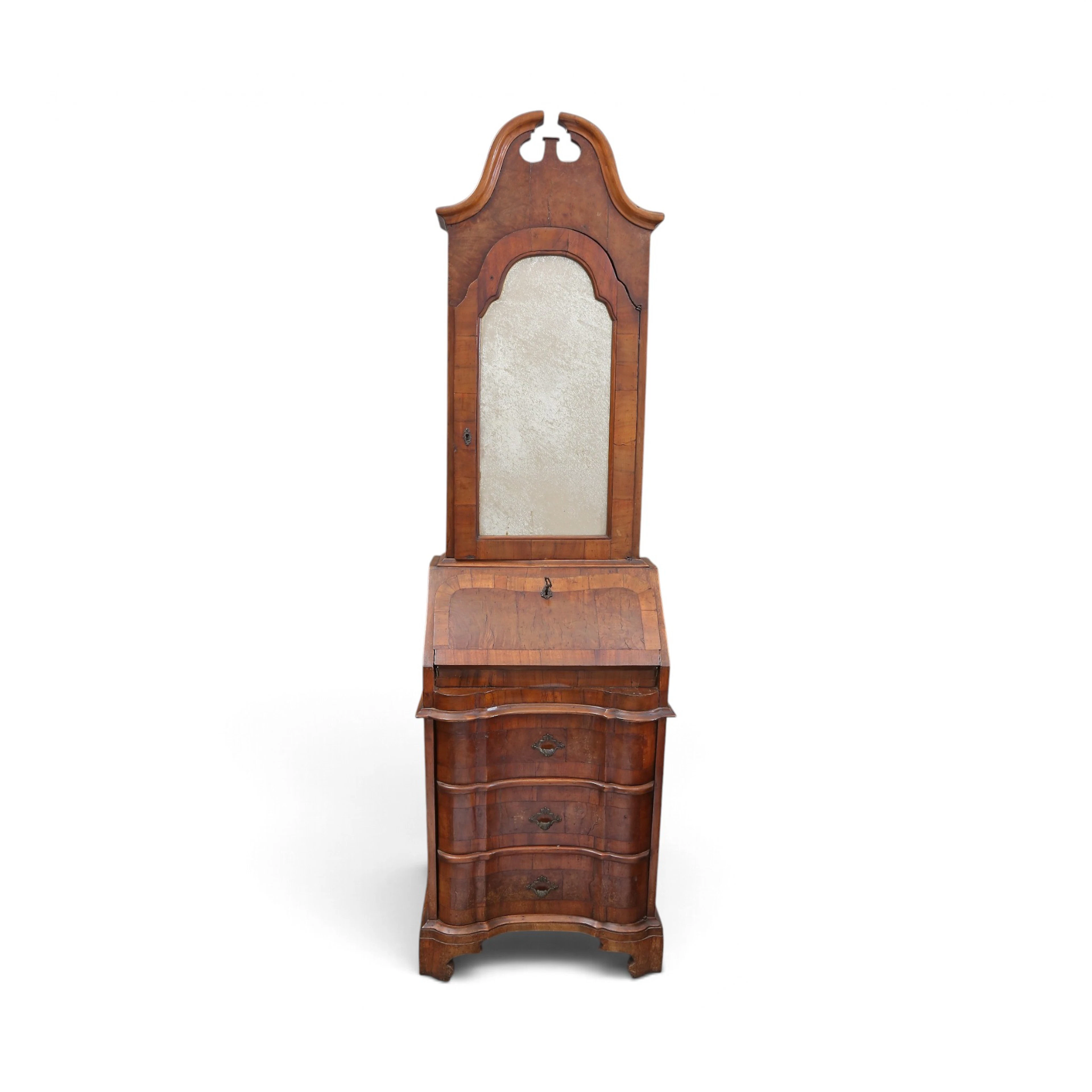 ITALIAN walnut and walnut burl bureau cabinet, 18th century.