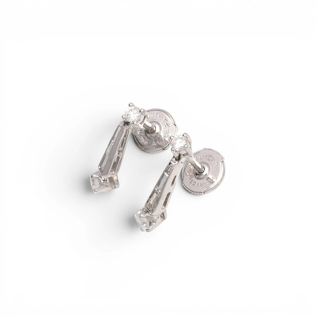 Diamonds long earrings.