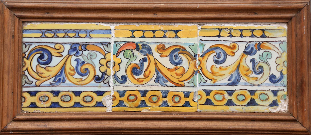 Panel of three Catalan "de mostra" tiles, 17th Century.