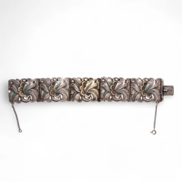 Catalan Art Deco bracelet in silver, circa 1925 - 1930.
