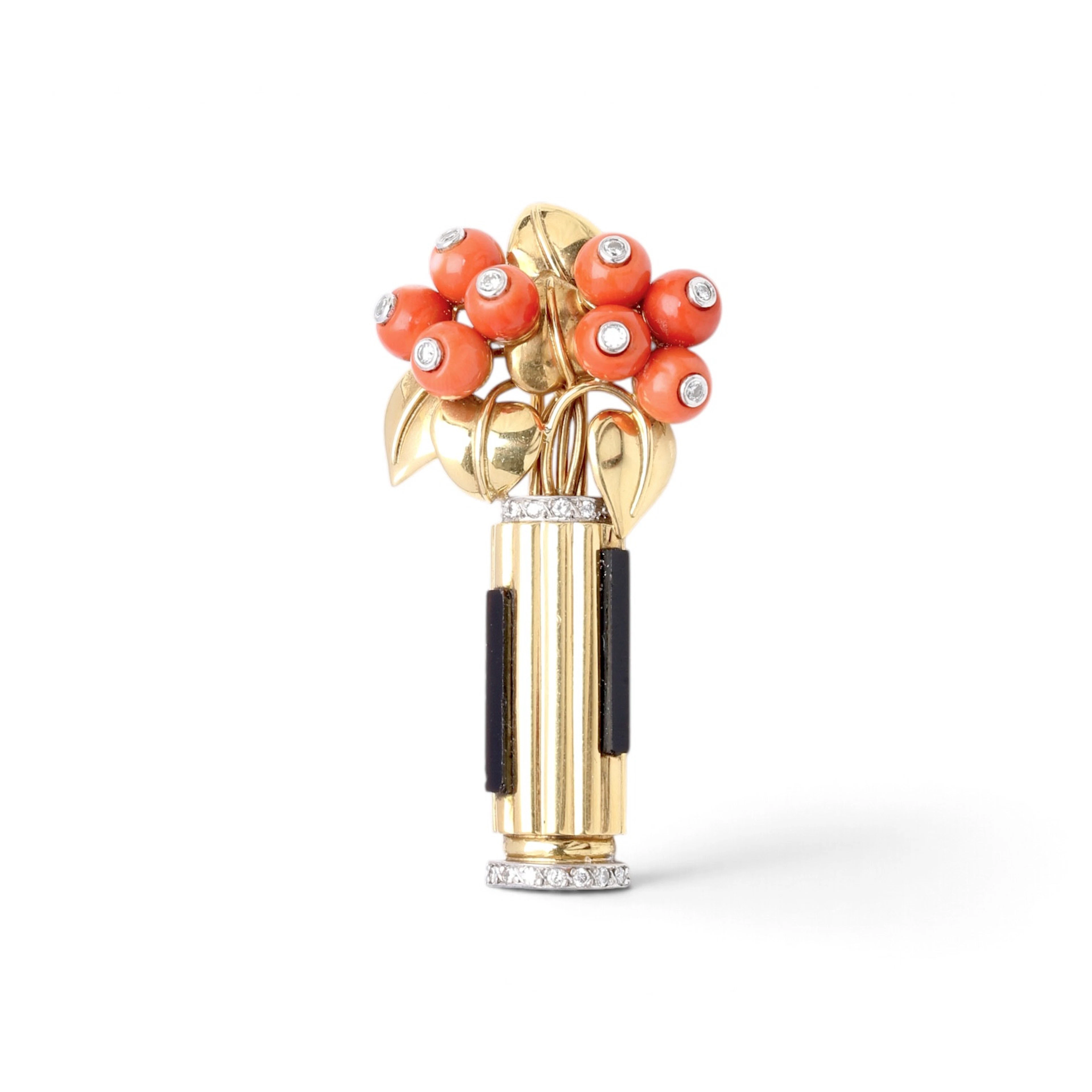 Art Déco floral brooch, circa 1940.