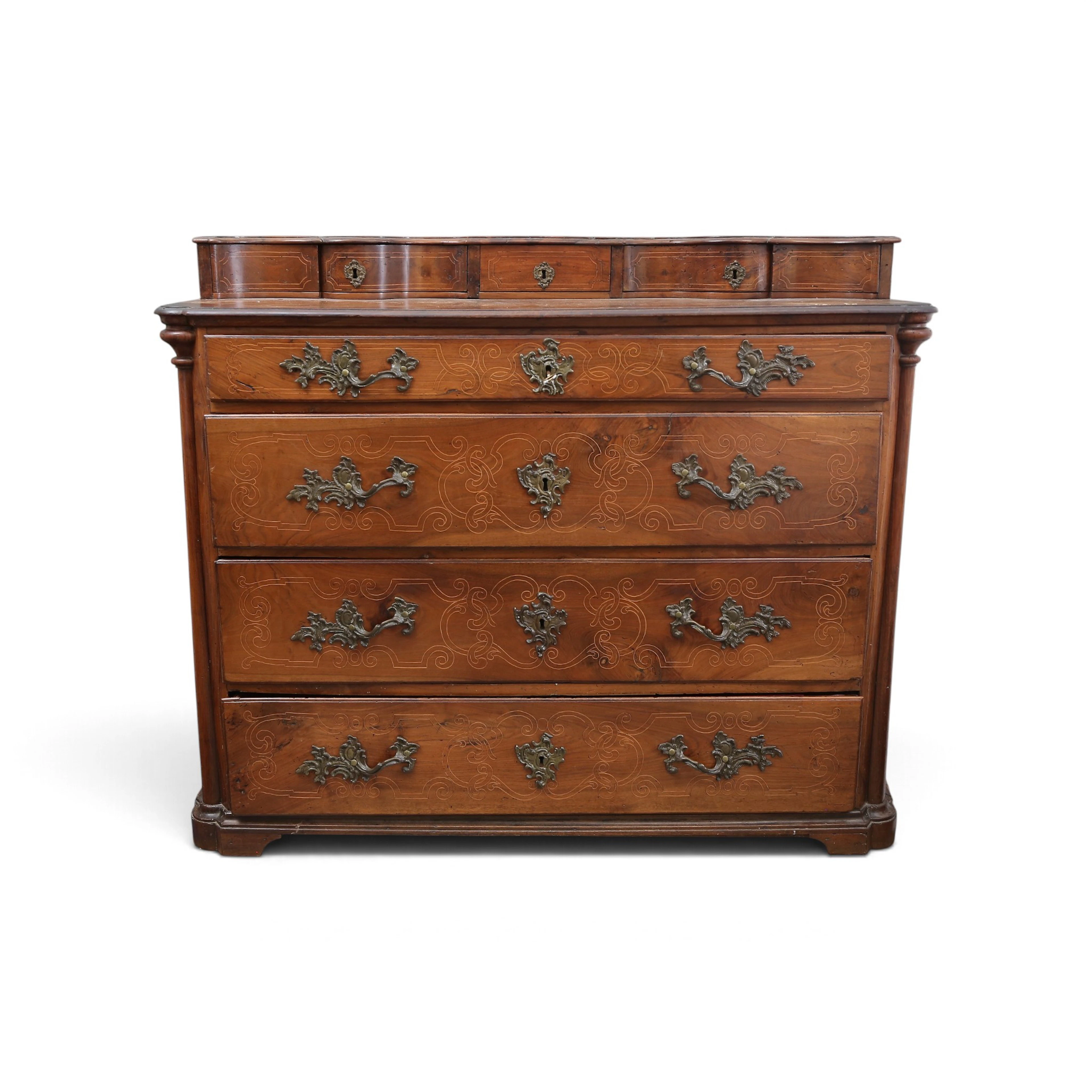 Catalan “amb escambell” chest of drawers, Charles III-Charles IV transition