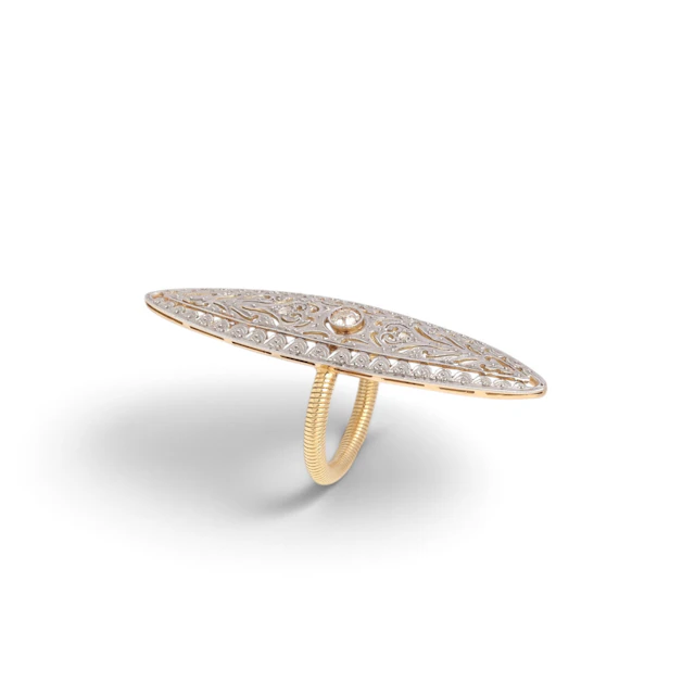 LARGE antique diamond marquise ring, early 20th century.