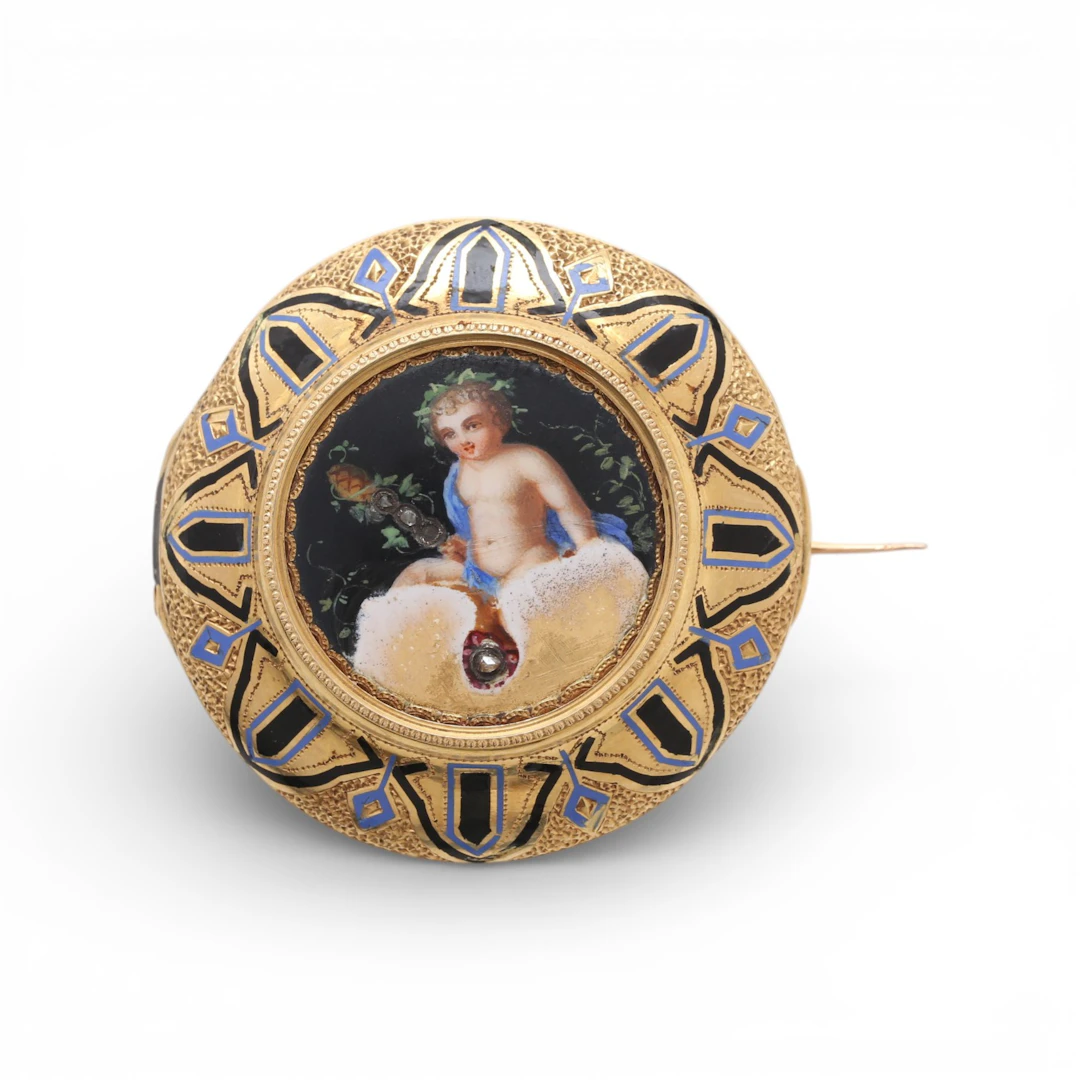 Gold brooch depicting a Bacchic child, 19th Century.