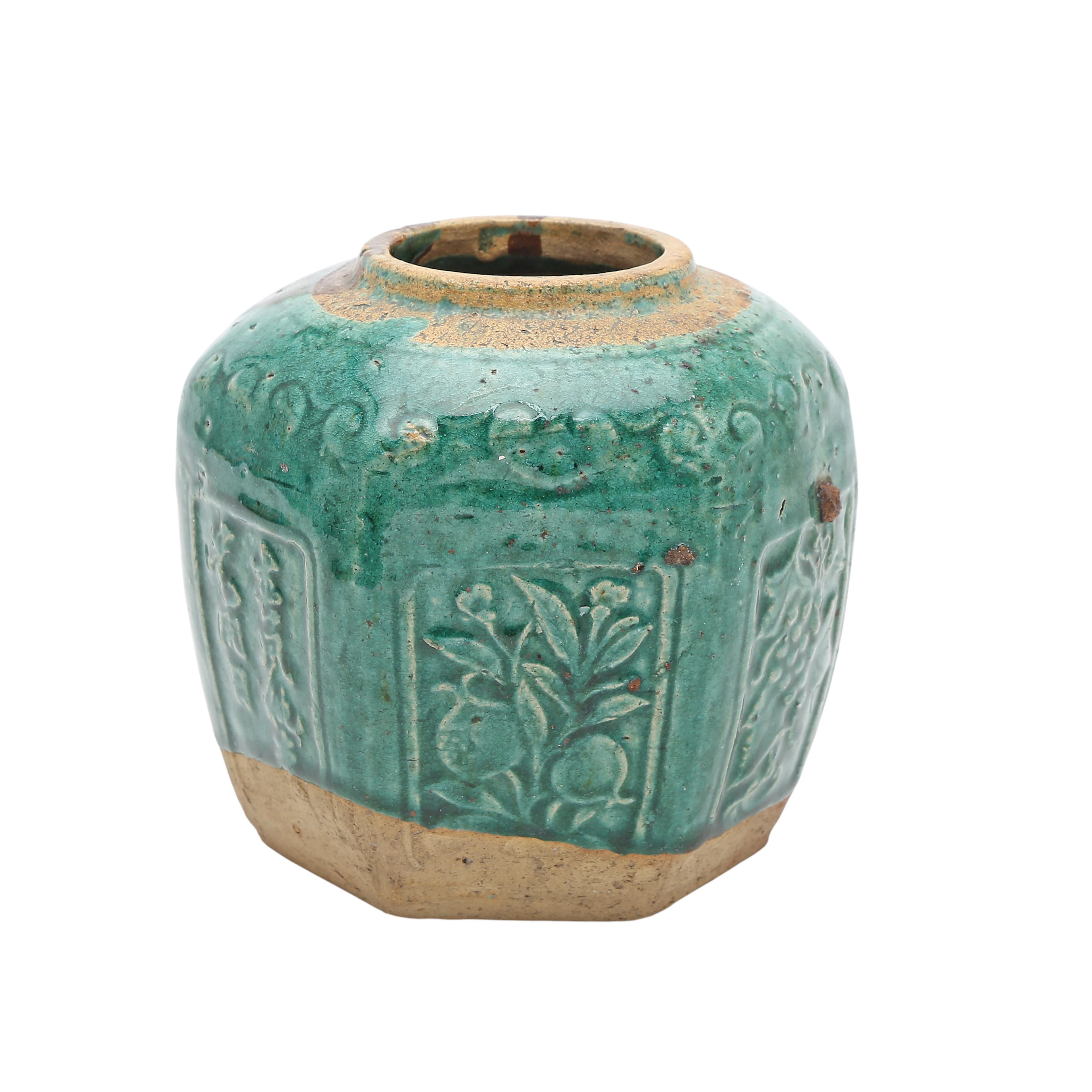 Chinese or Vietnamese glazed stoneware vase, first half of the 20th Century.