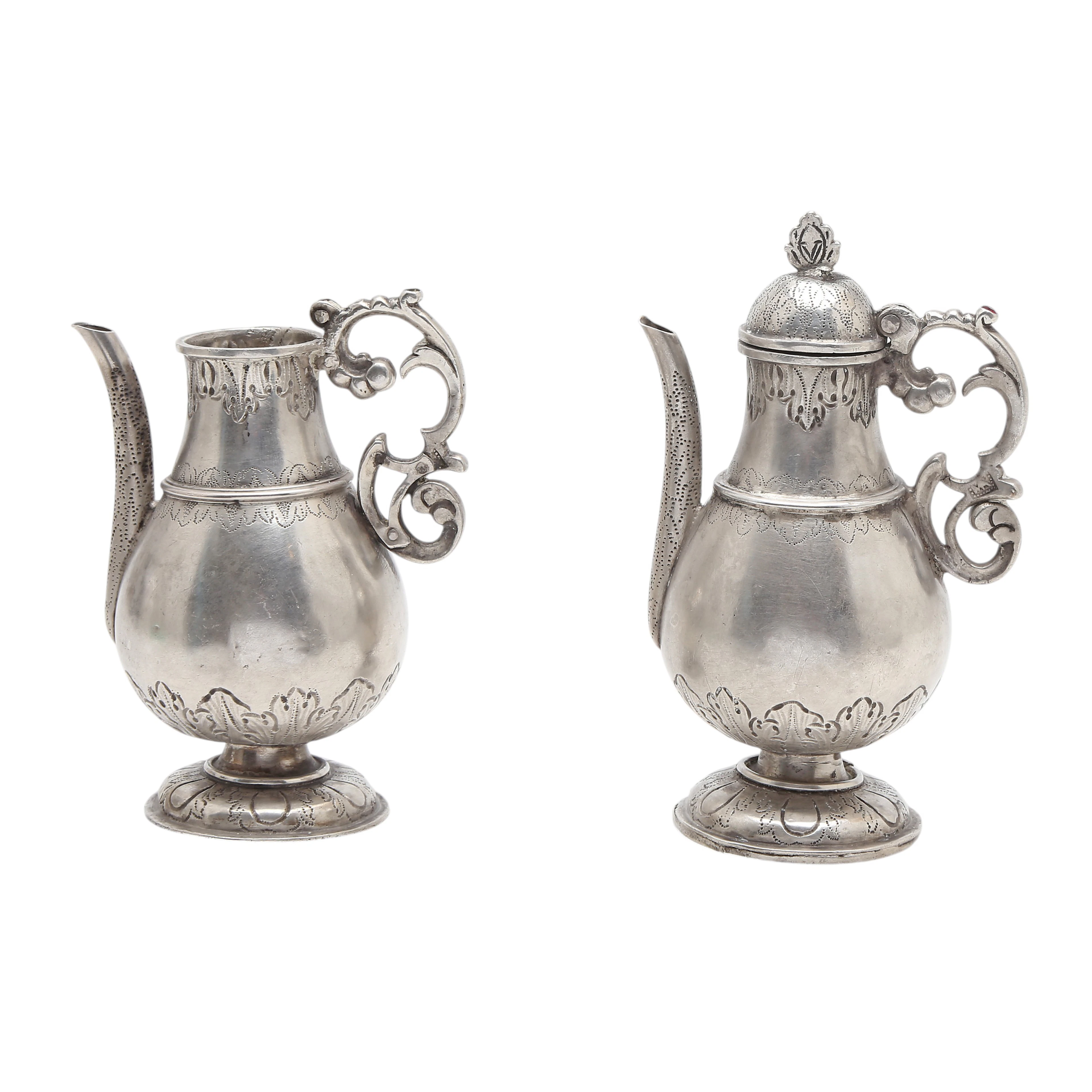 Pair of Mallorcan silver cruets, late 17th-early 18th Century.