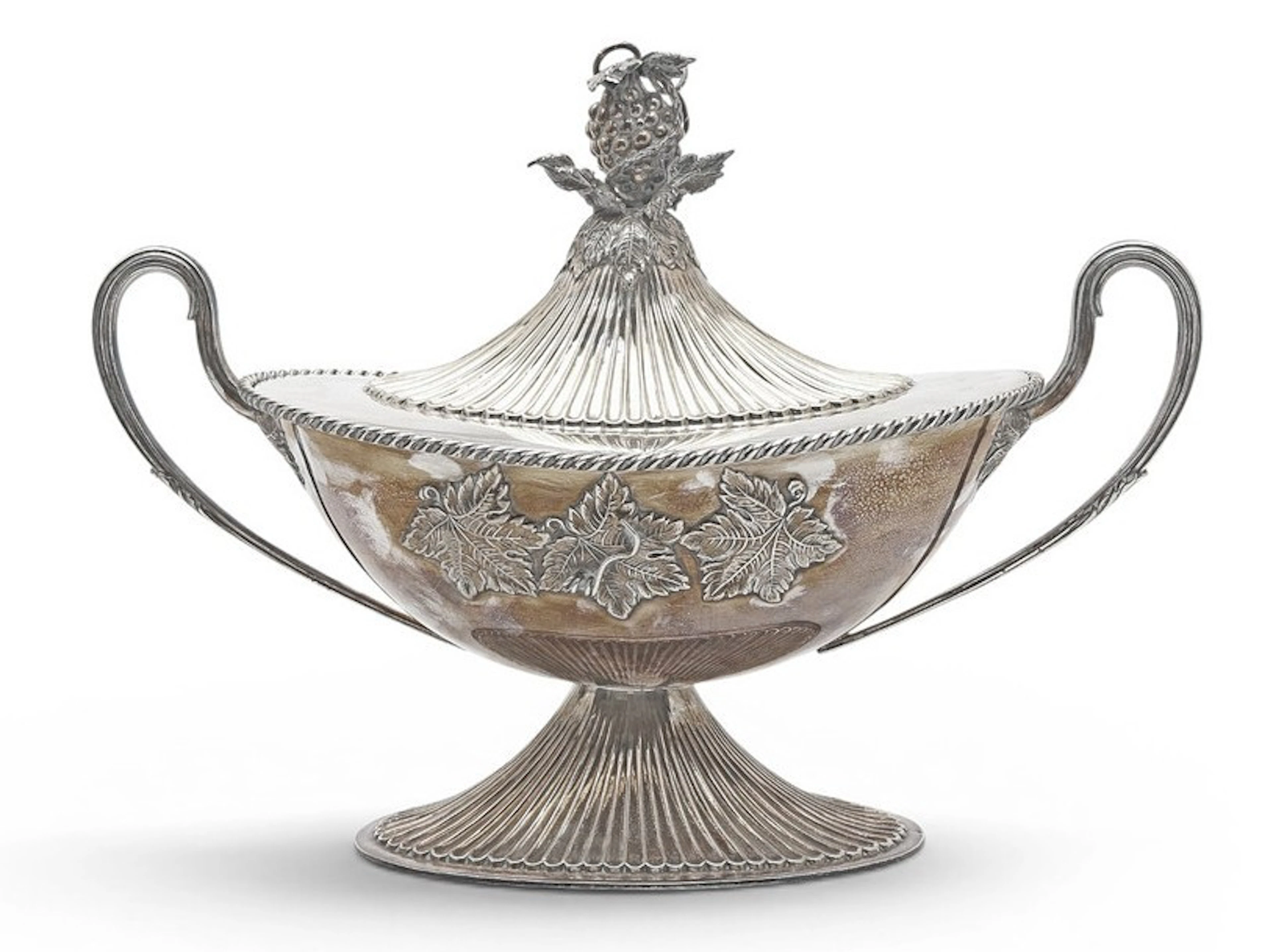 Empire style centrepiece in silvery metal, 20th Century.