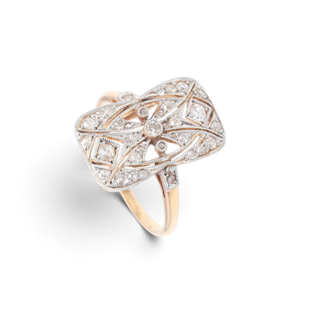 Art Déco diamonds ring, circa 1920.