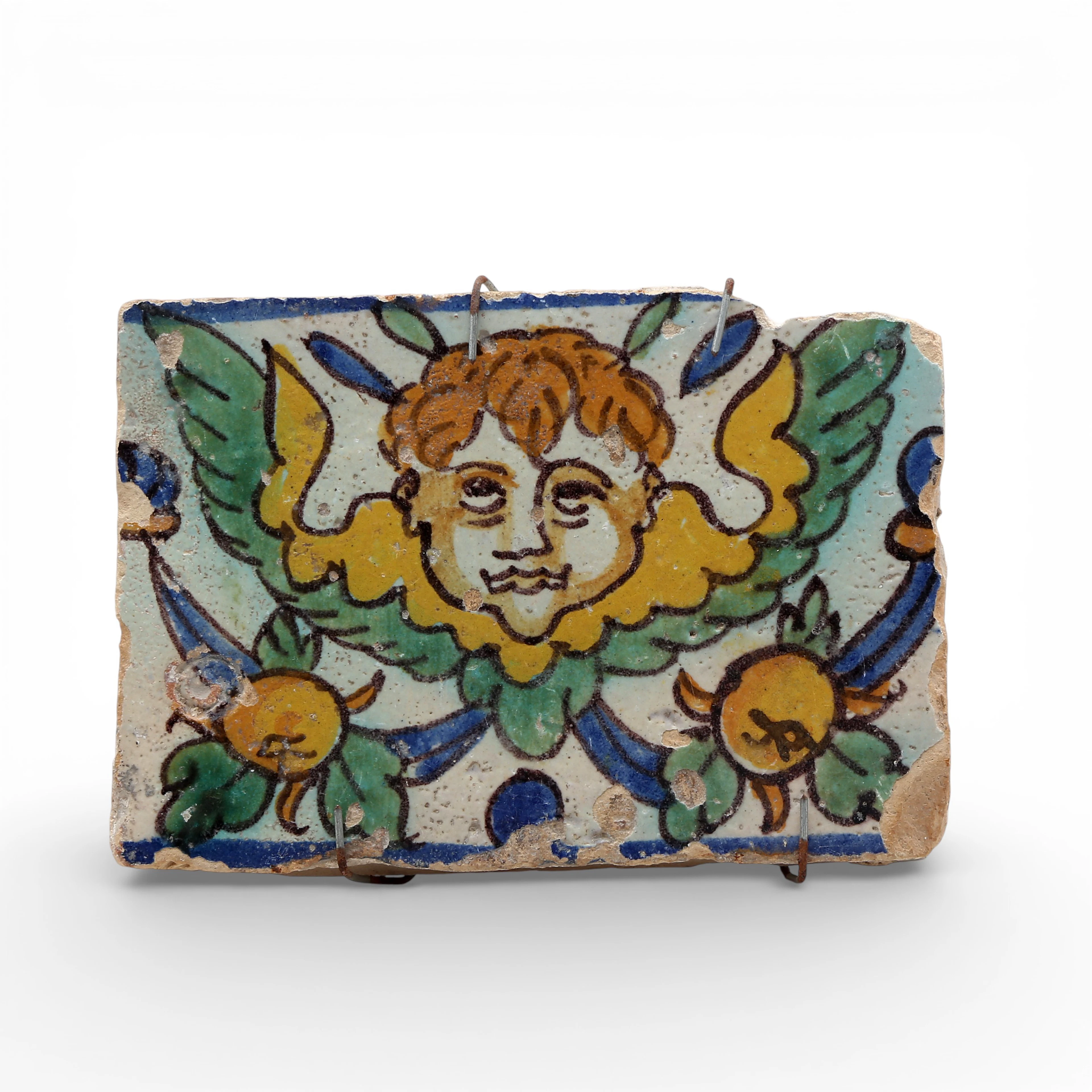 “Angel with garlands”, Renaissance tile in Triana earthenware, 16th Century.