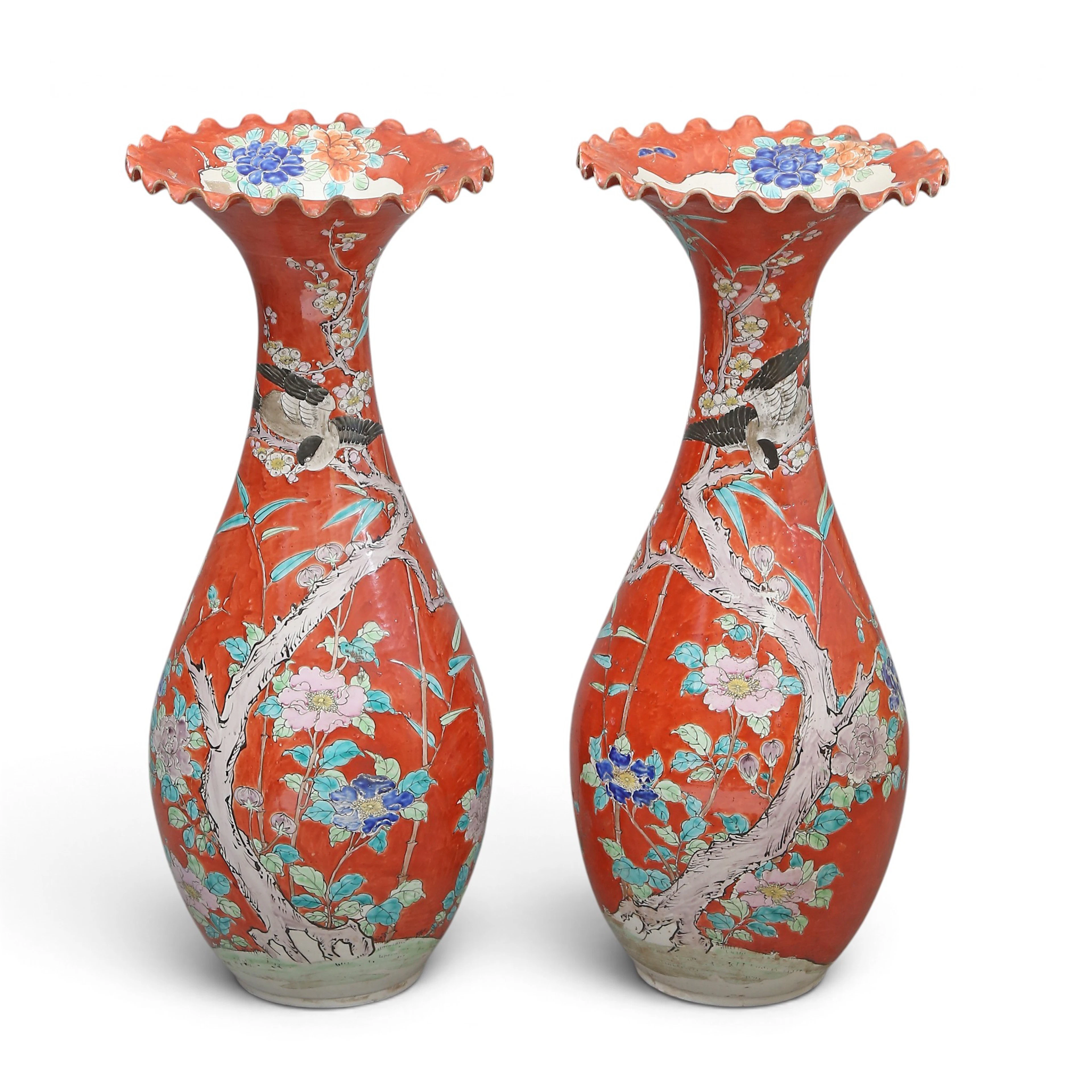 Pair of Japanese Imari porcelain vases, 19th century.