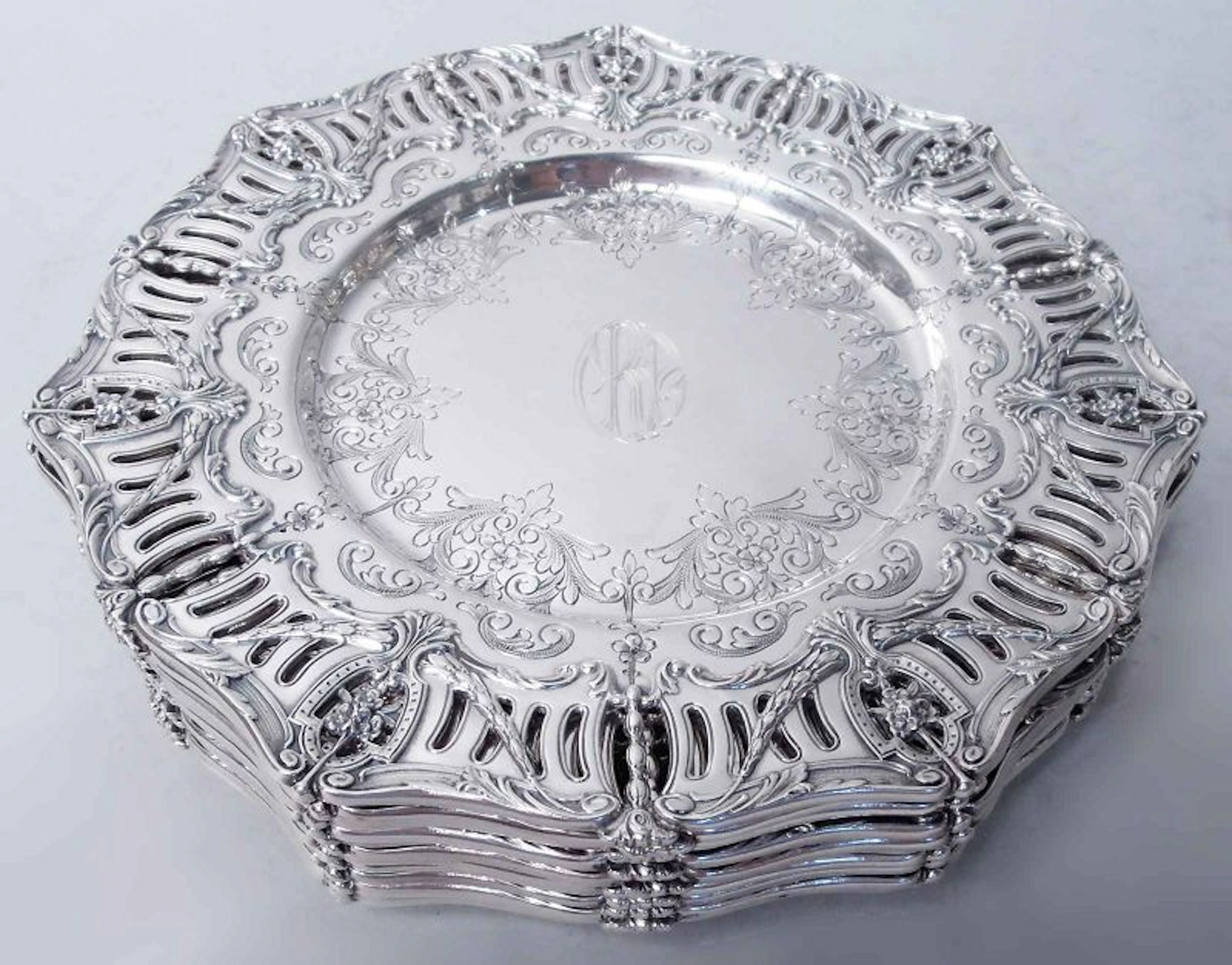 Set of 12 Graff Washbourne & Dunn Sterling Silver Bread Butter Plates