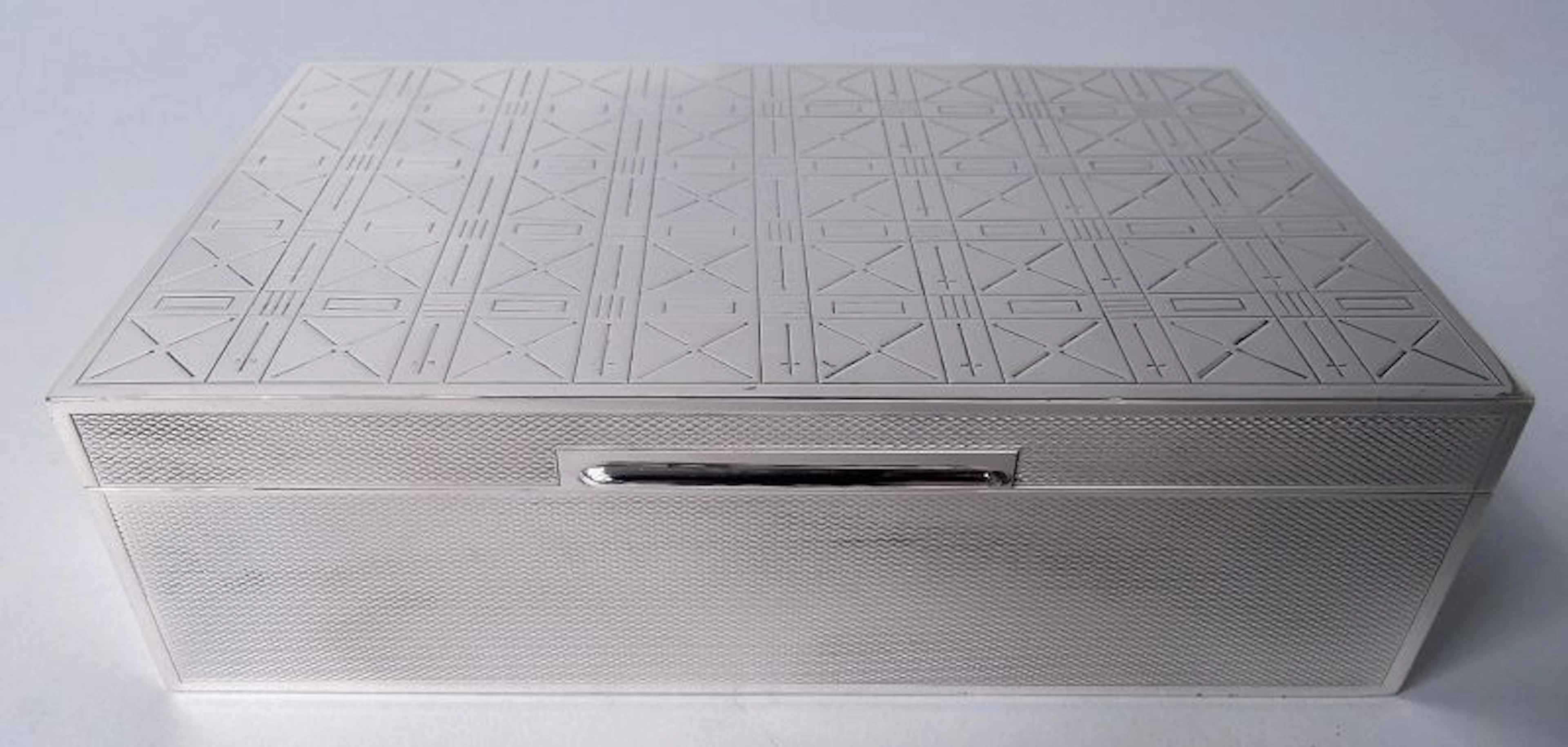 Garrard English Modern Sterling Silver Box 1947