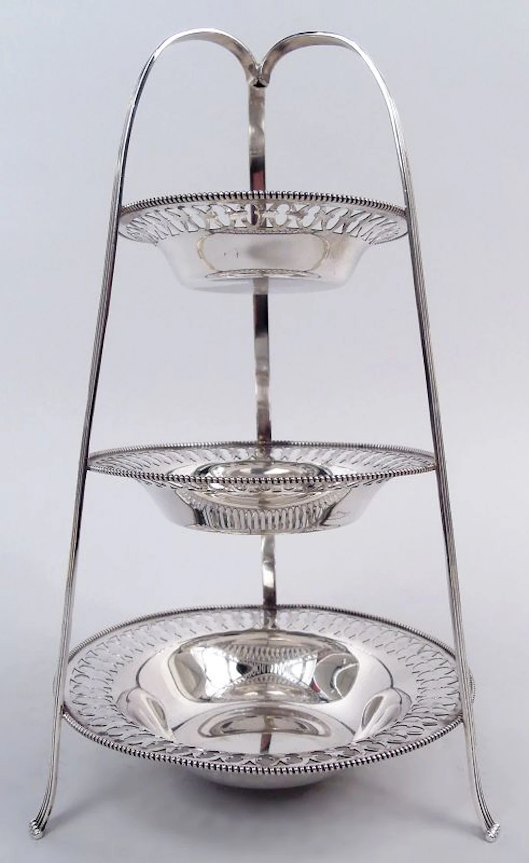 American Edwardian Classical Sterling Silver Tiered Candy Stand