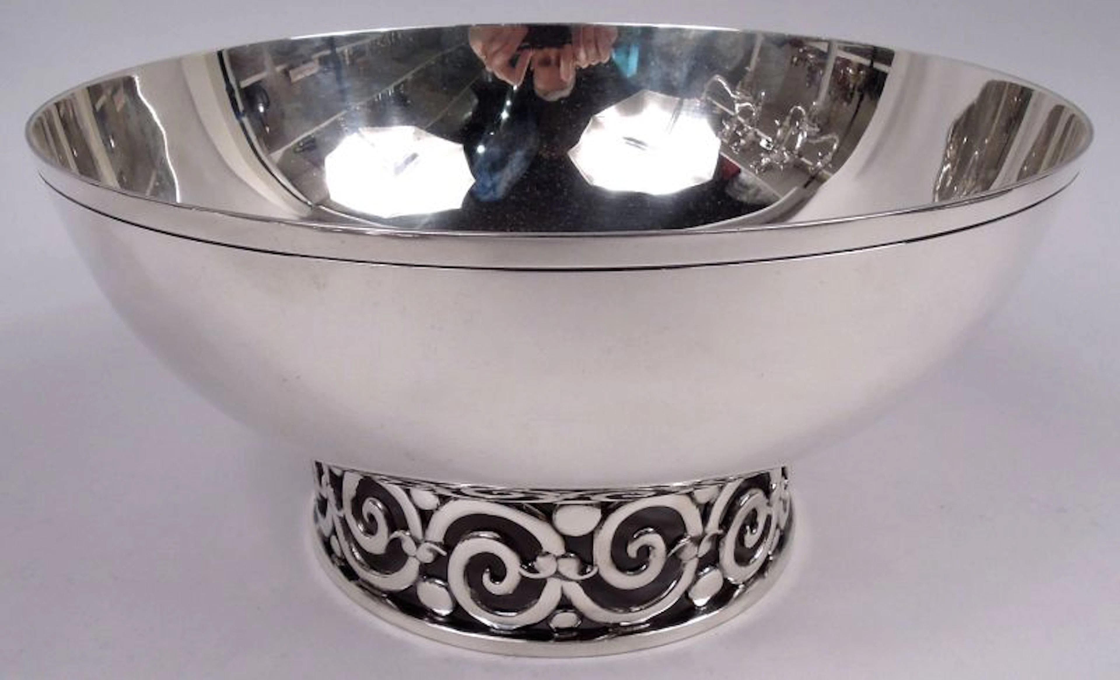 Tiffany American Modern Classical Sterling Silver Bowl