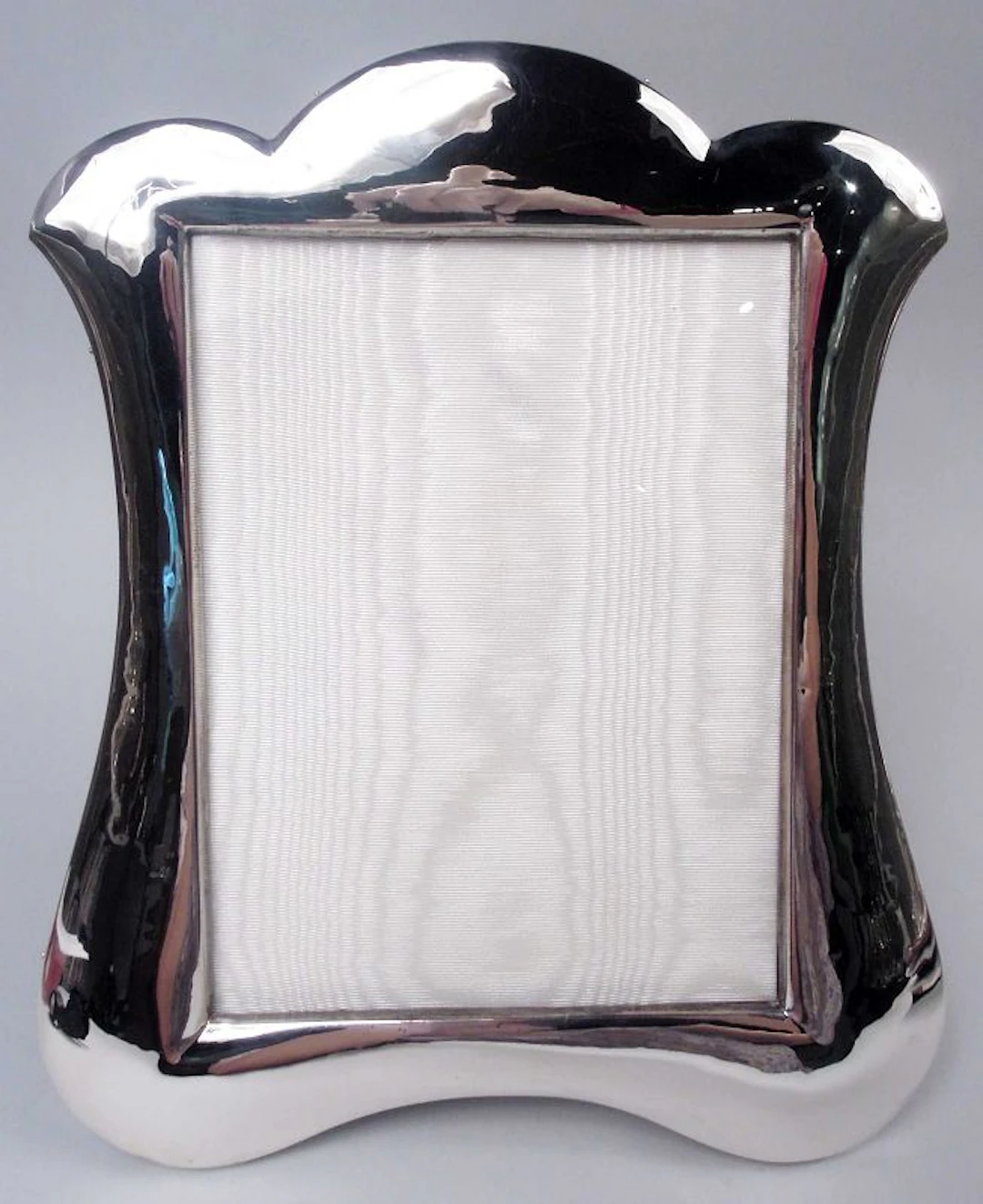Antique English Edwardian Classical Sterling Silver Picture Frame