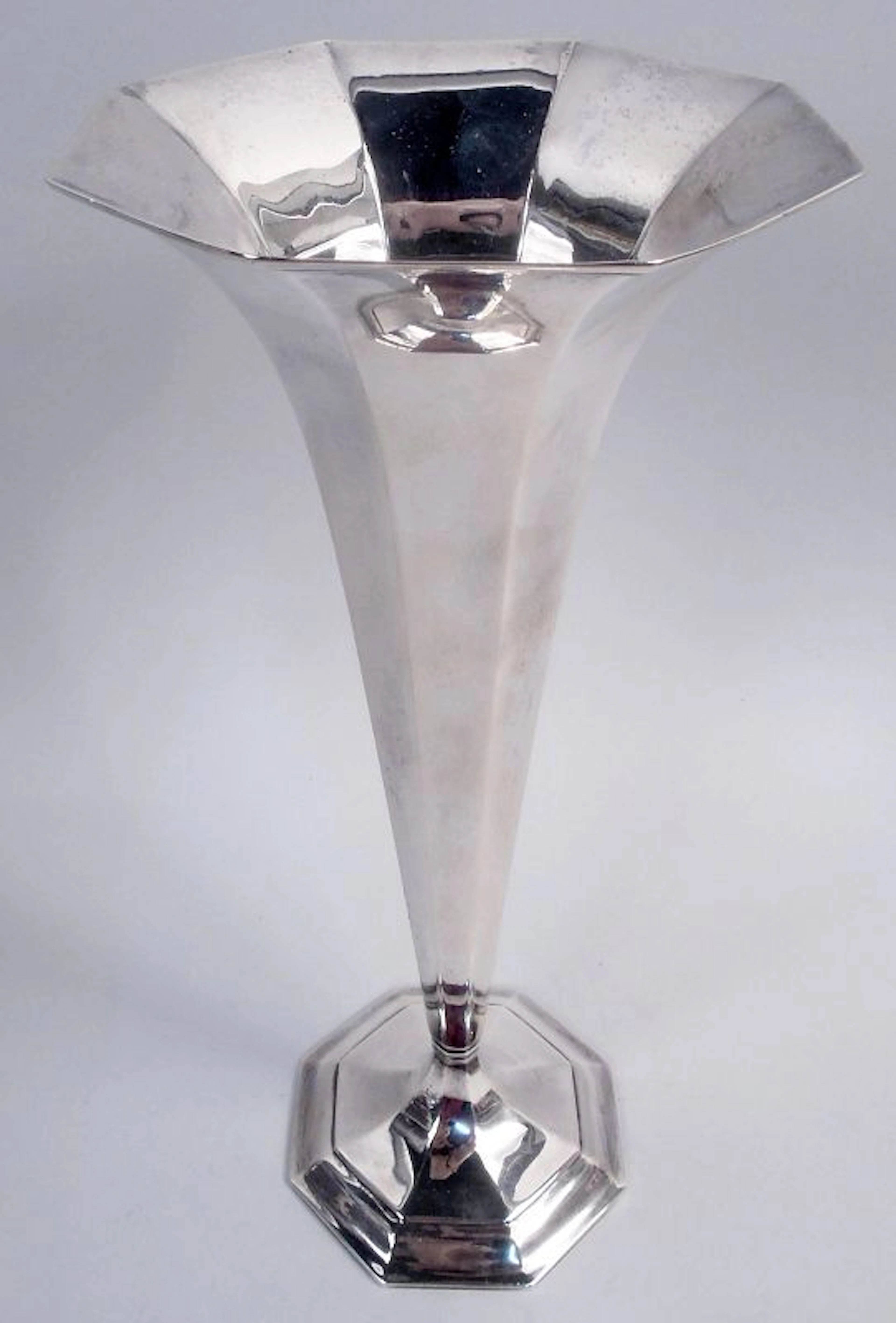 Antique Tiffany Art Deco Sterling Silver 12-Inch Trumpet Vase
