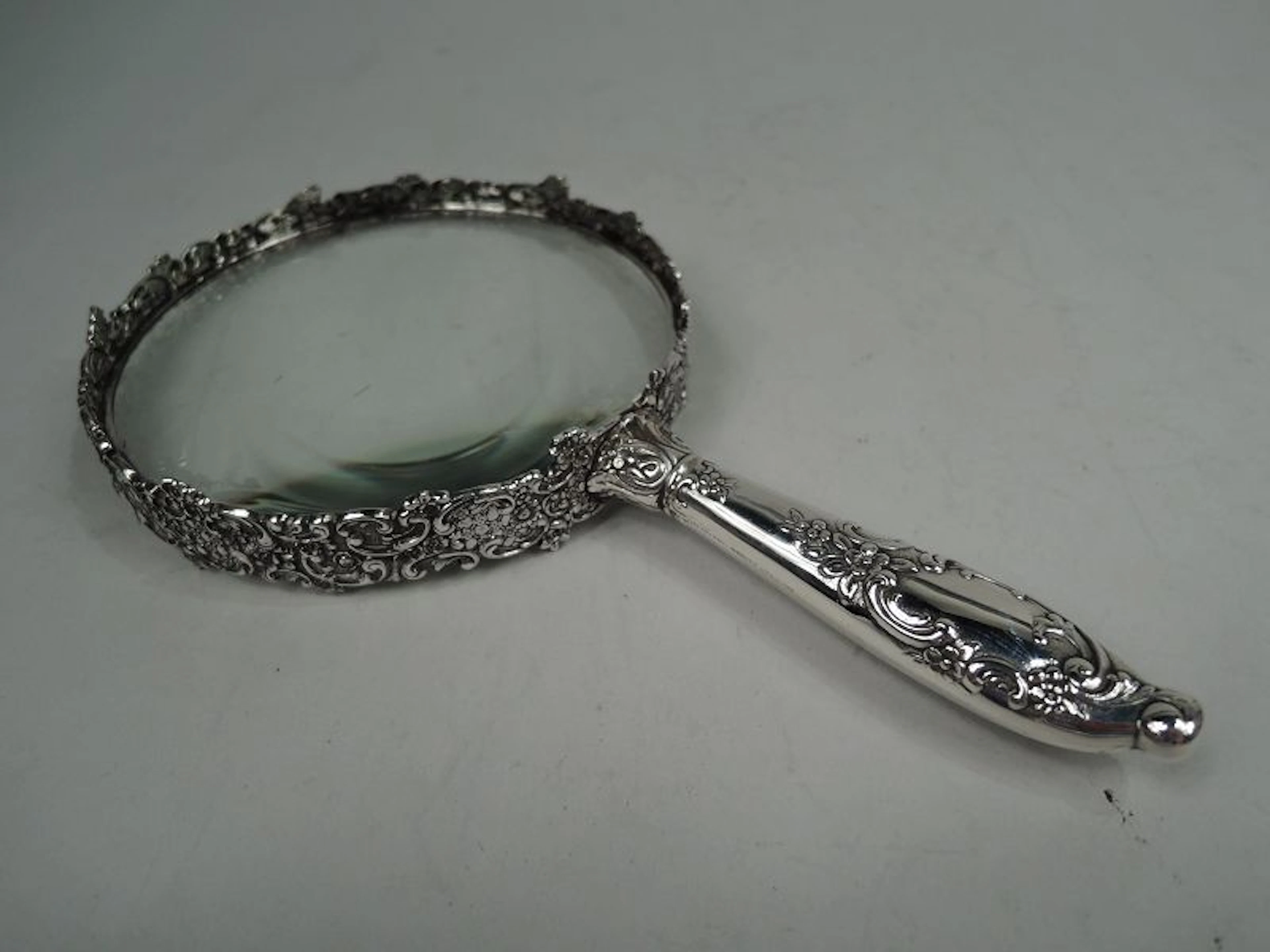 Antique Tiffany Victorian Classical Sterling Silver Magnifying Glass