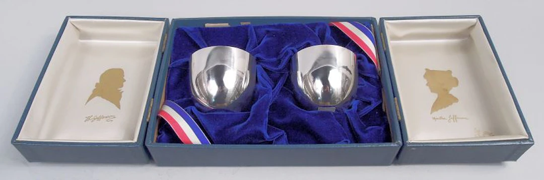 Pair of Stieff Bicentennial-Era Sterling Silver Jefferson Cups in Case