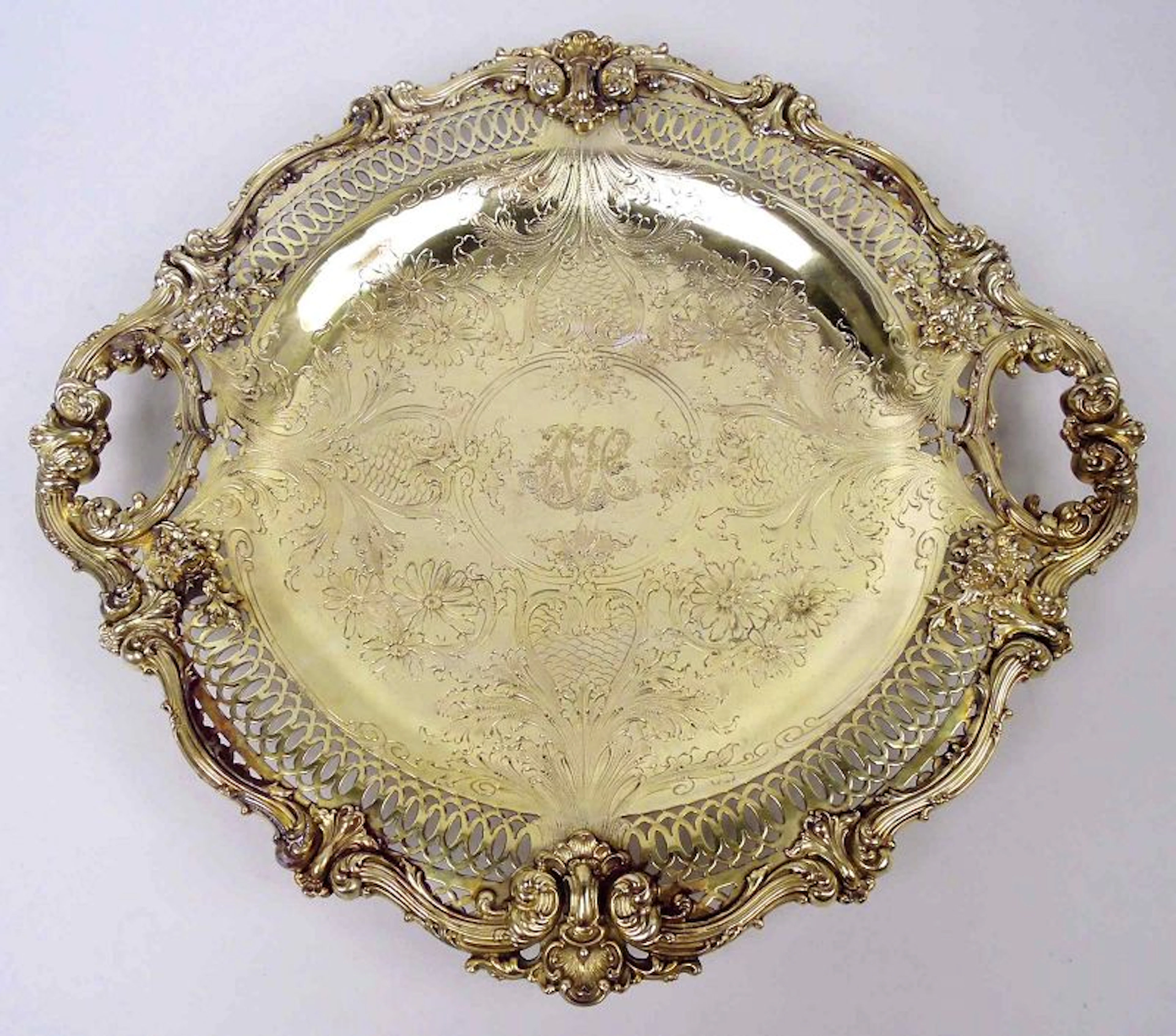 Fancy American Victorian Classical Gilt Sterling Silver Cake Plate