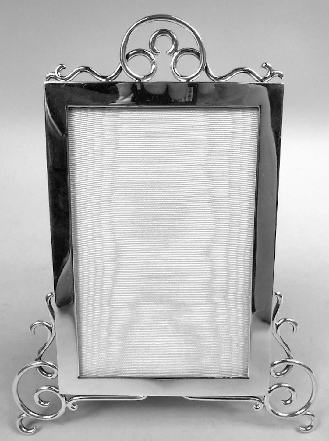 Antique English Edwardian Classical Sterling Silver Picture Frame 1901