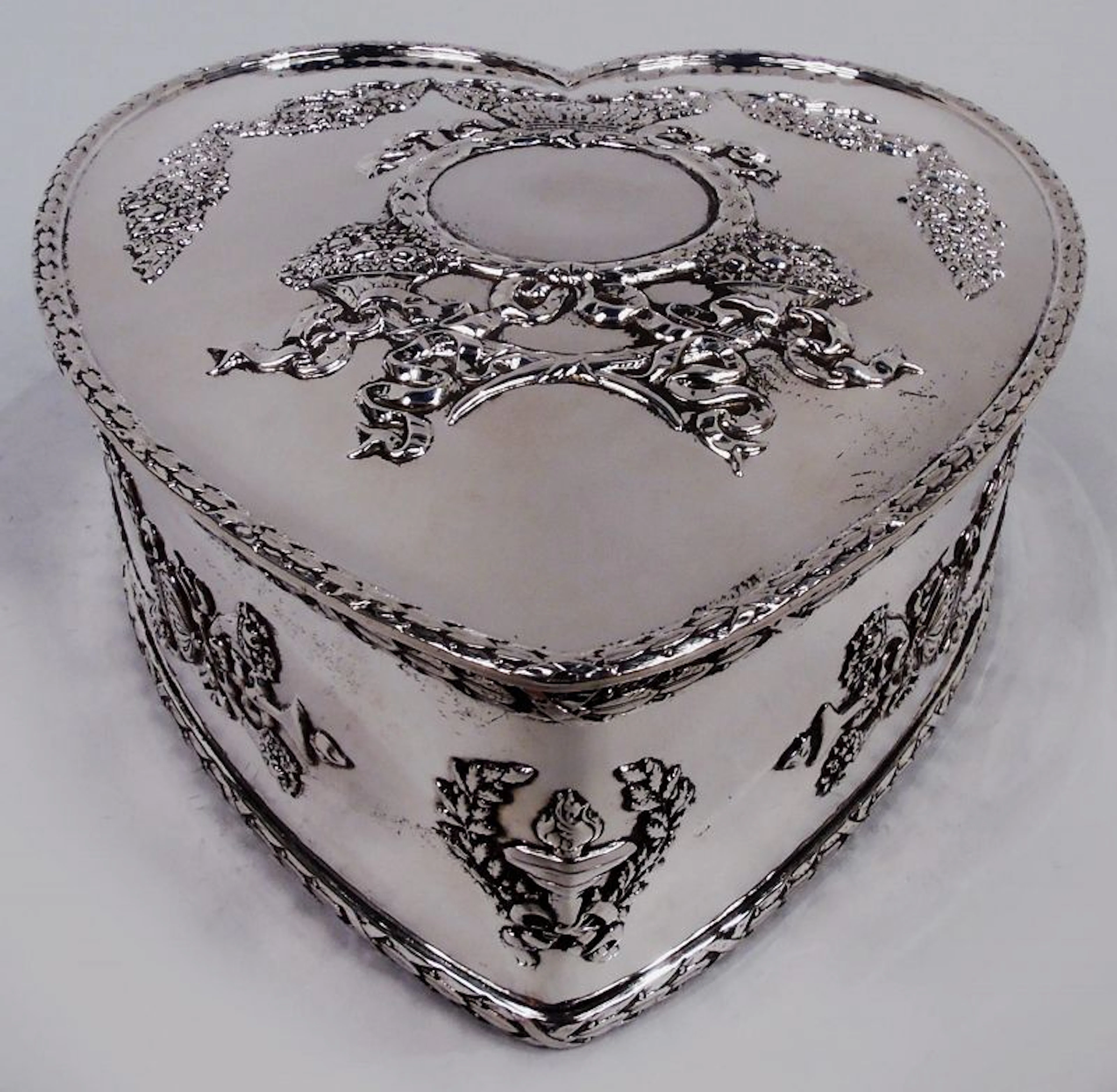 Regal and Romantic Sterling Silver Heart-Shaped Jewelry Box