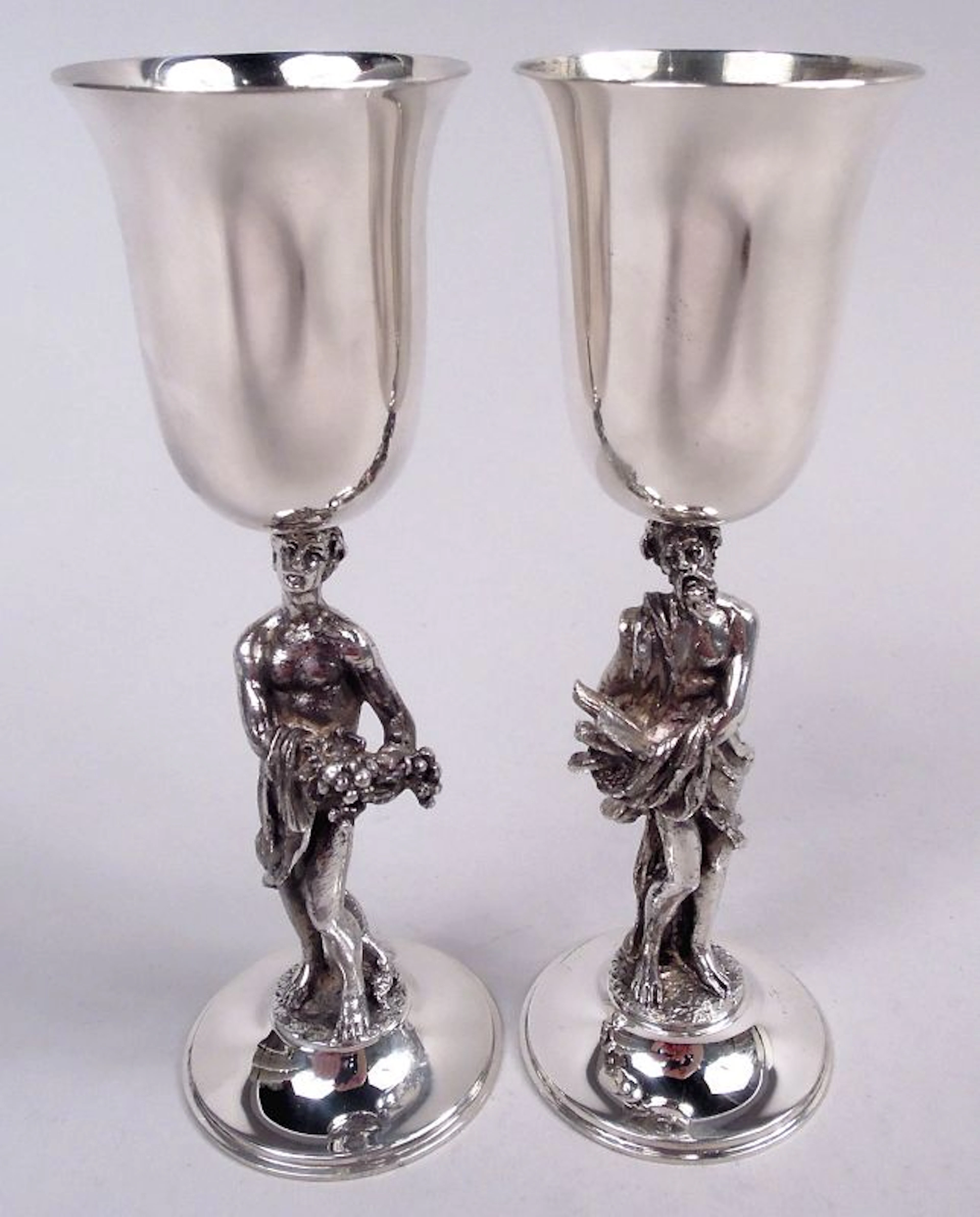 Pair of Asprey English Classical Sterling Silver Cocktail Cups 1981