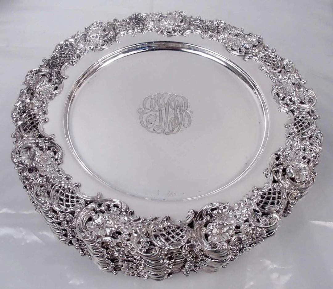 Set of 12 American Victorian Classical Sterling Silver Dinner Plates