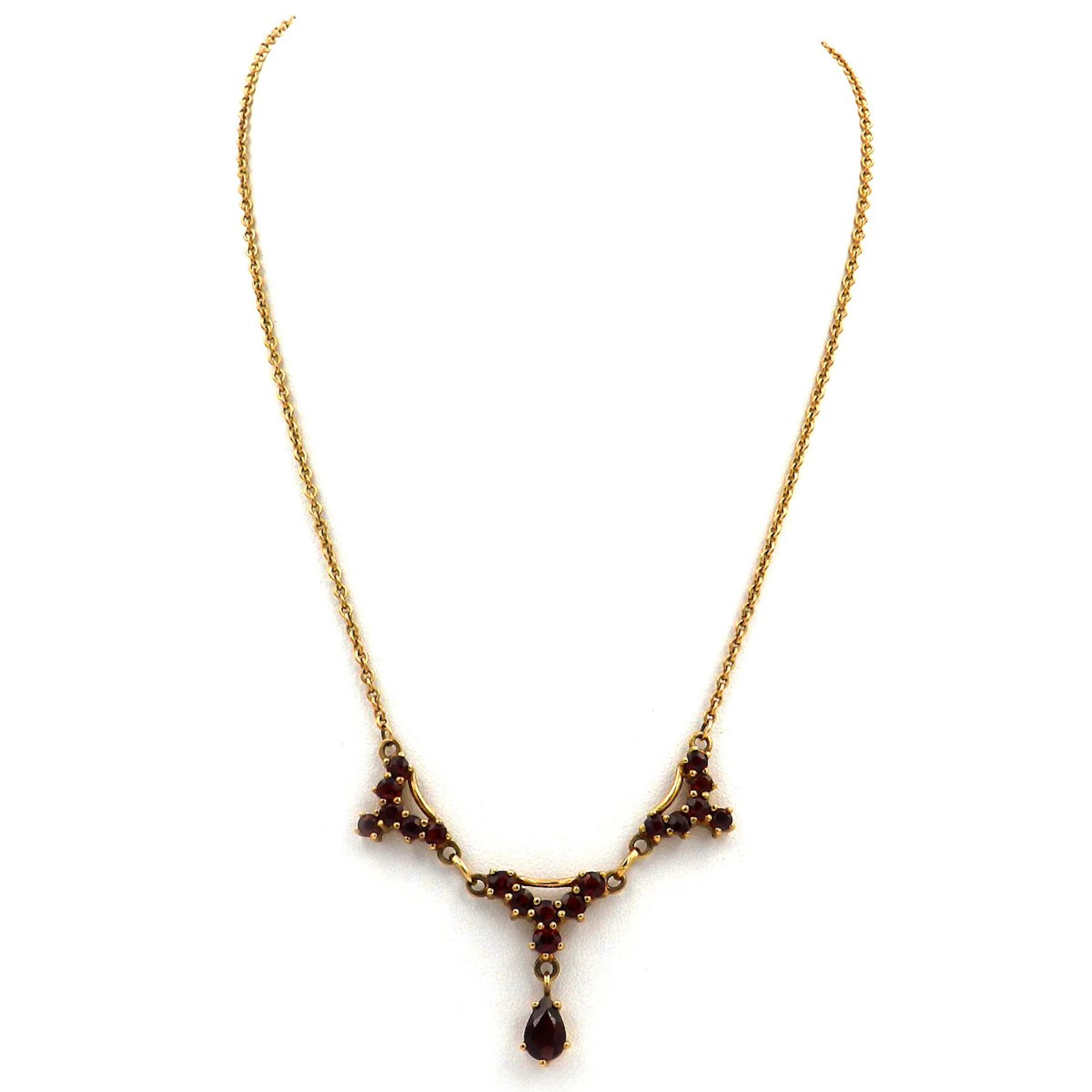 Granatcollier – Granatkette aus 333 Gold, um 1930