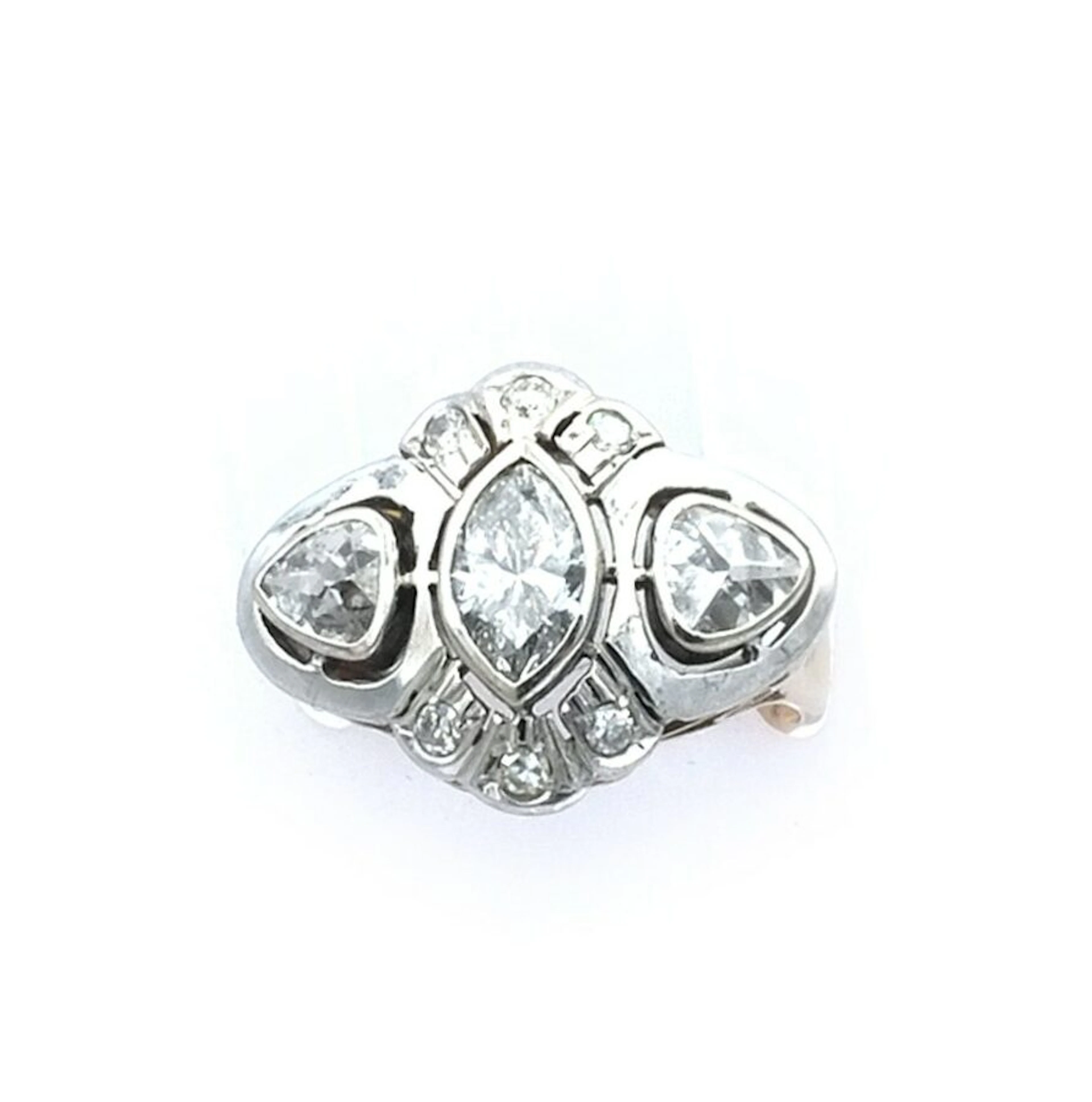 Antiker 1.72 ct Diamant Ring mit Navette Diamanten, um 1915/20