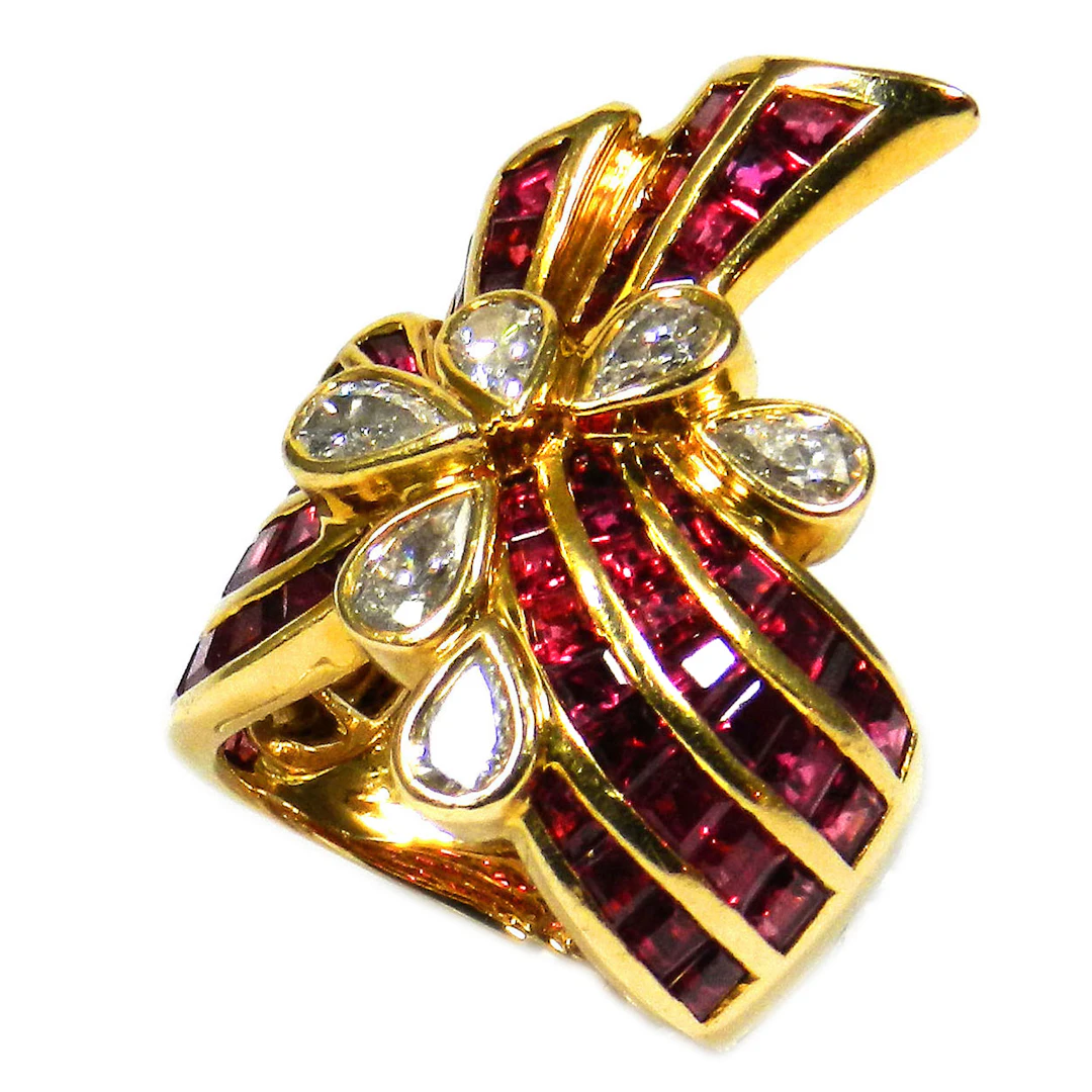 Retro 4 Carat Rubin Diamant Cocktail Ring in 18K Gold um 1940