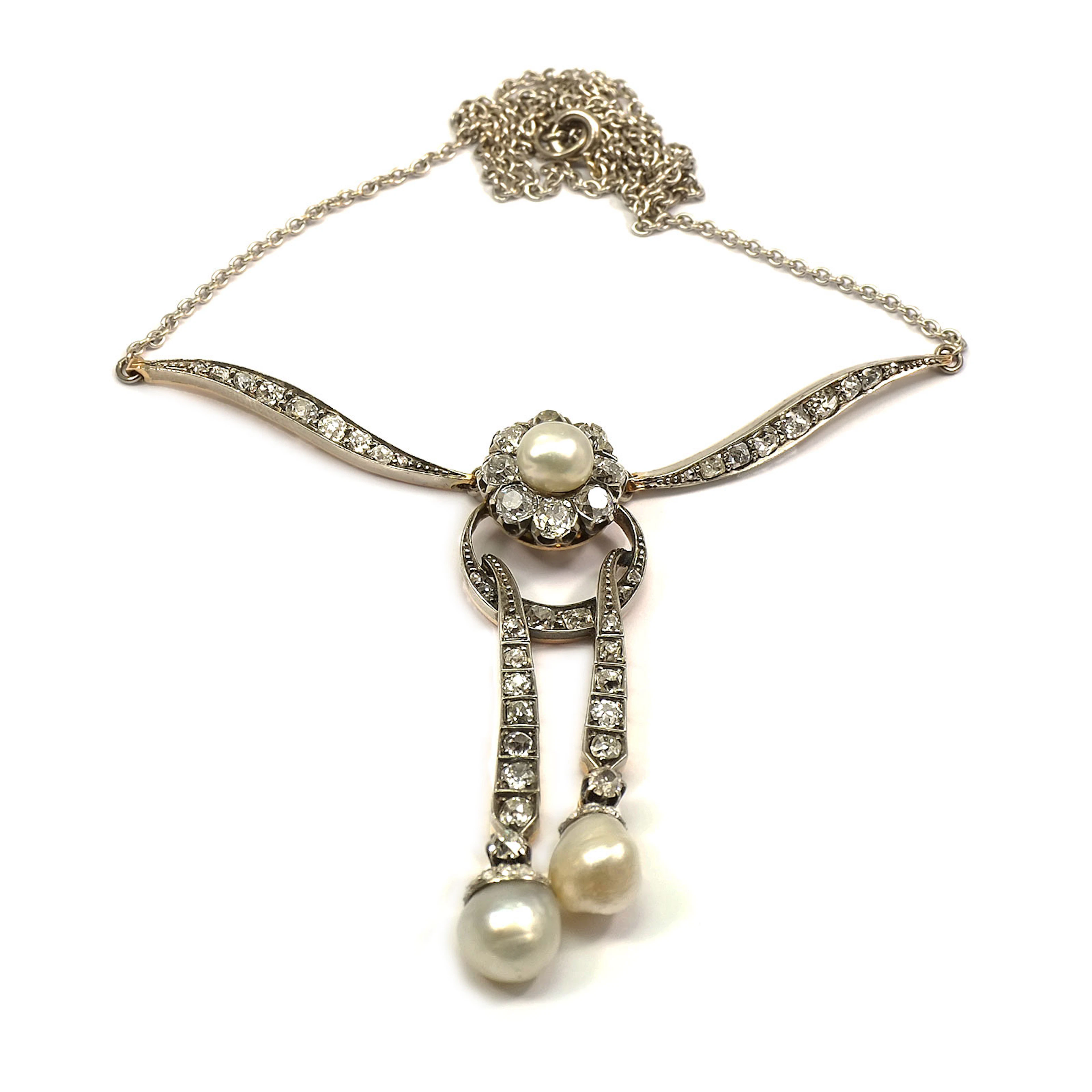 Hochfeines 2.6 ct Diamant Collier mit Orientperlen, Jugendstil um 1910
