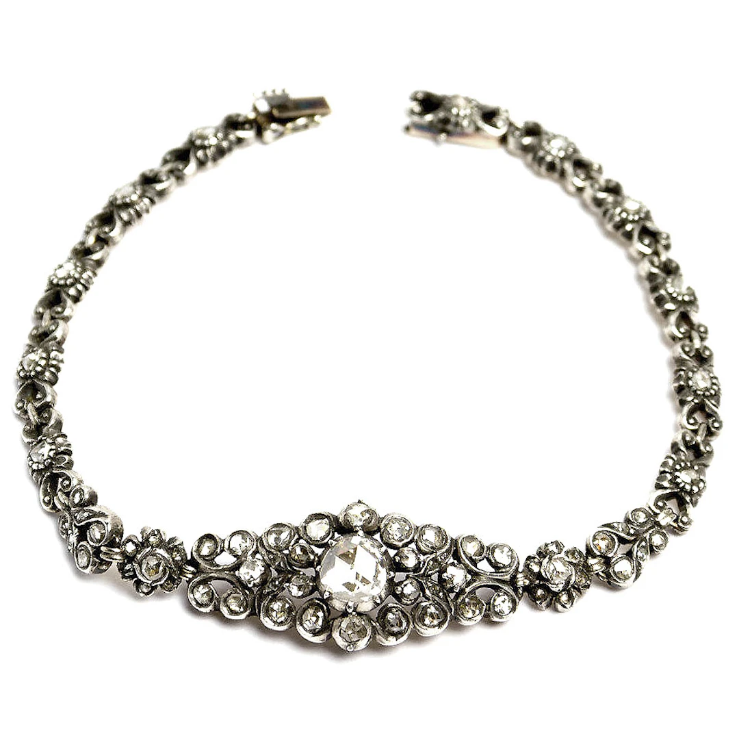 Antikes Diamant Armband mit prächtiger Diamantrose, um 1890