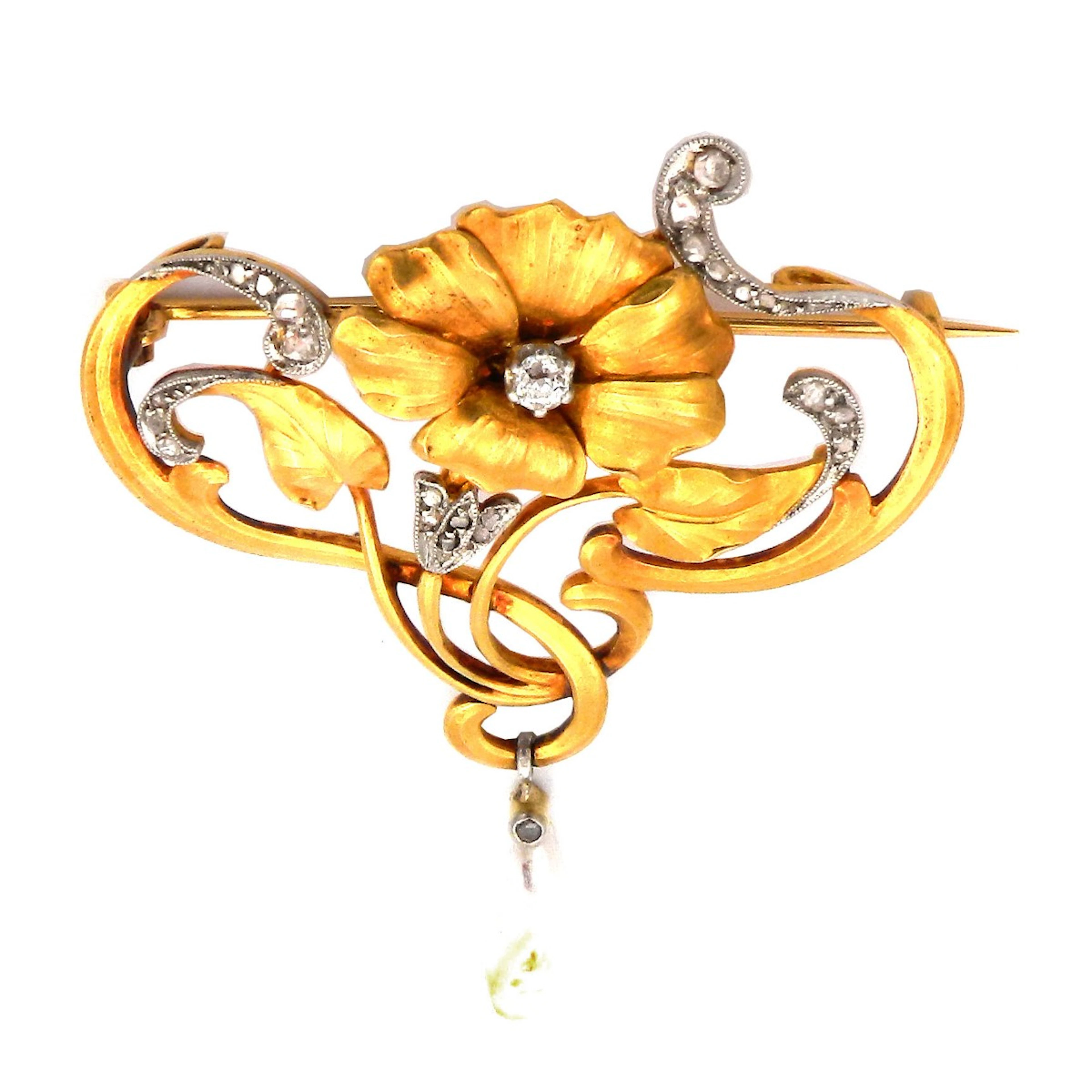 Jugendstil Gold Brosche mit Diamanten und Orientperle in 18K Gold um 1905