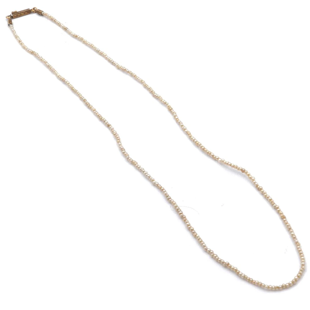 Antike Saatperlenkette – Orientperlen Kette mit 18K Gold Schließe, um 1820