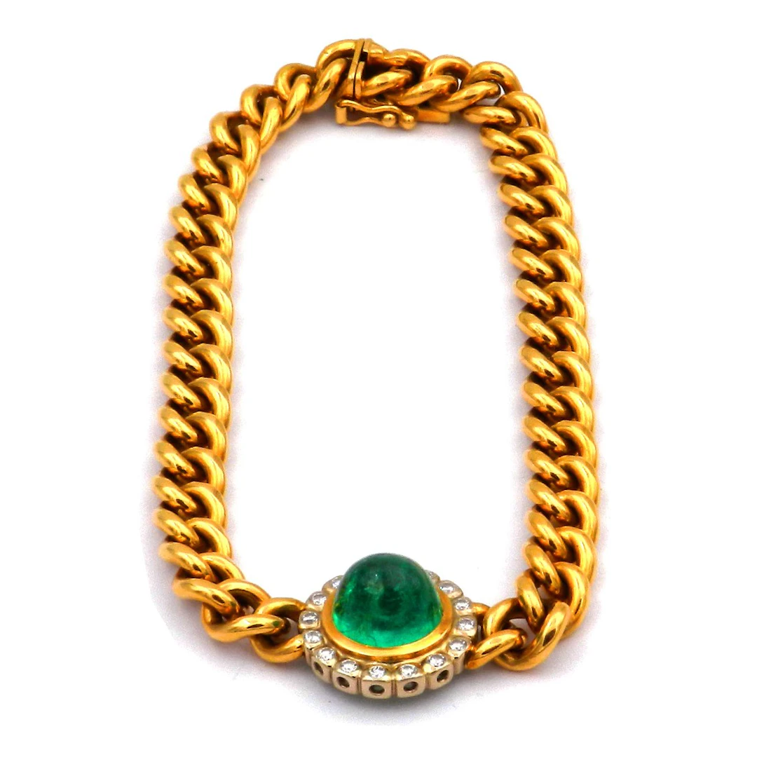 Panzerarmband in 18 K Gold mit 5.36 ct Smaragd Cabochon und Diamanten